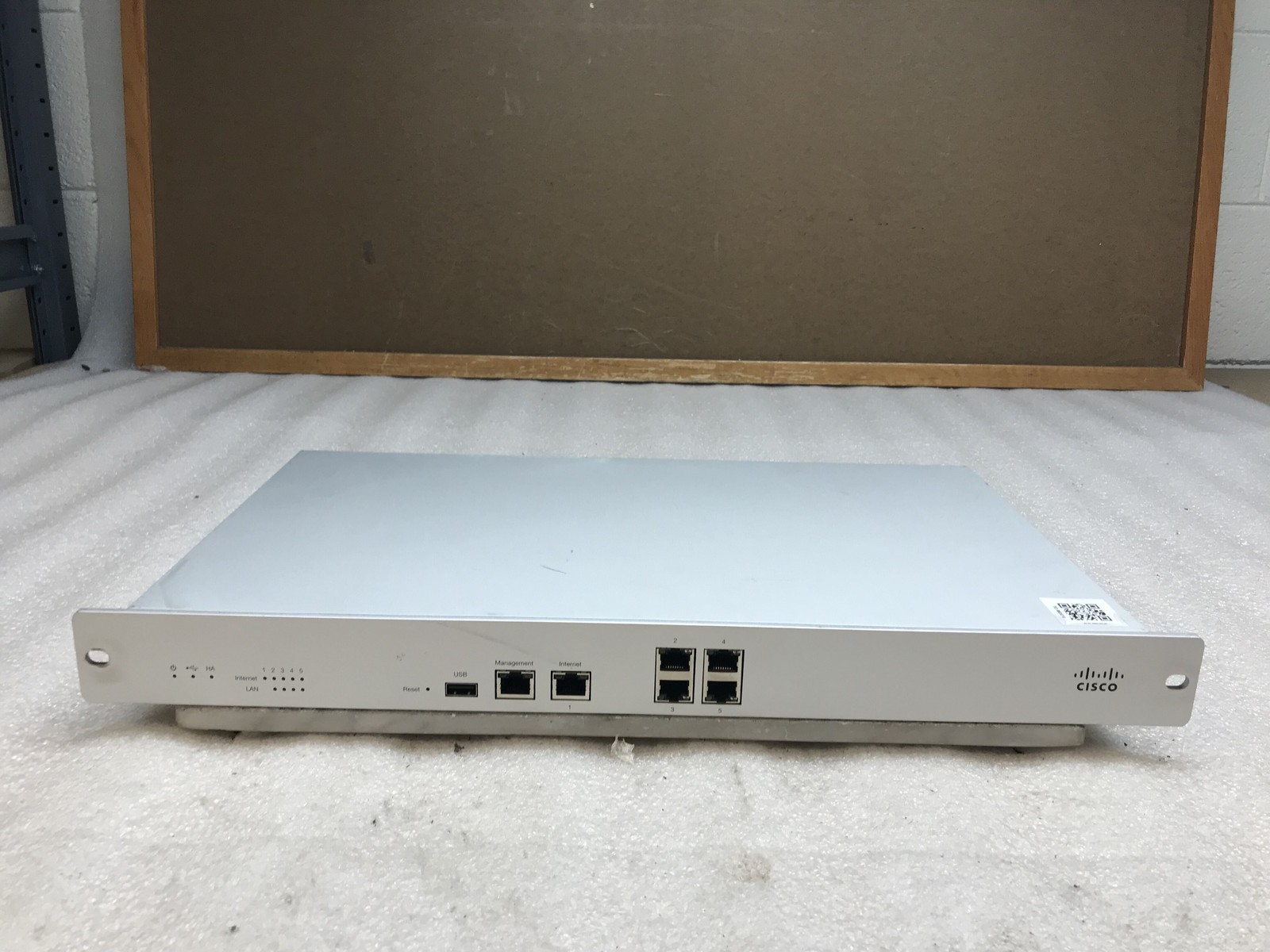 Cisco MX80-HW Meraki MX80 Security Appliance UNCLAIMED wwith Power Cable