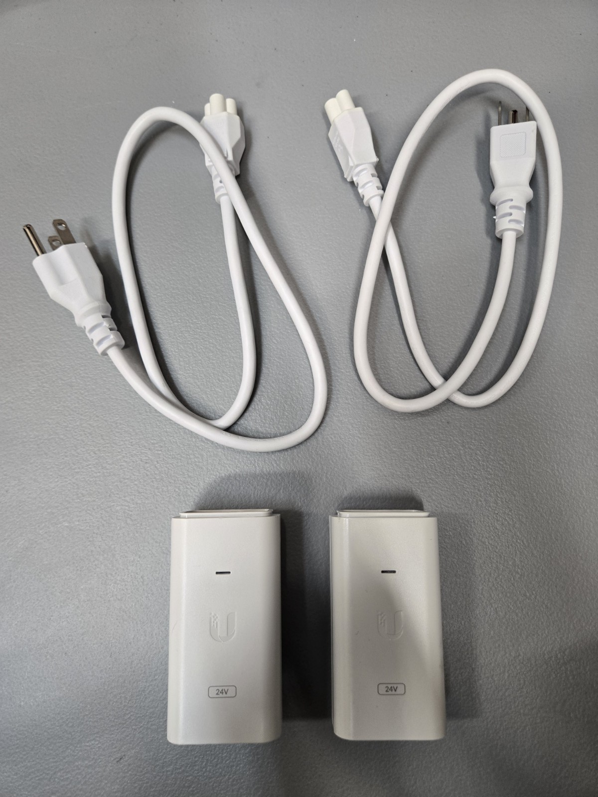 2 - Ubiquiti 24V Switching Gigabit Power Supply GP-A240-050G PoE Power Supply