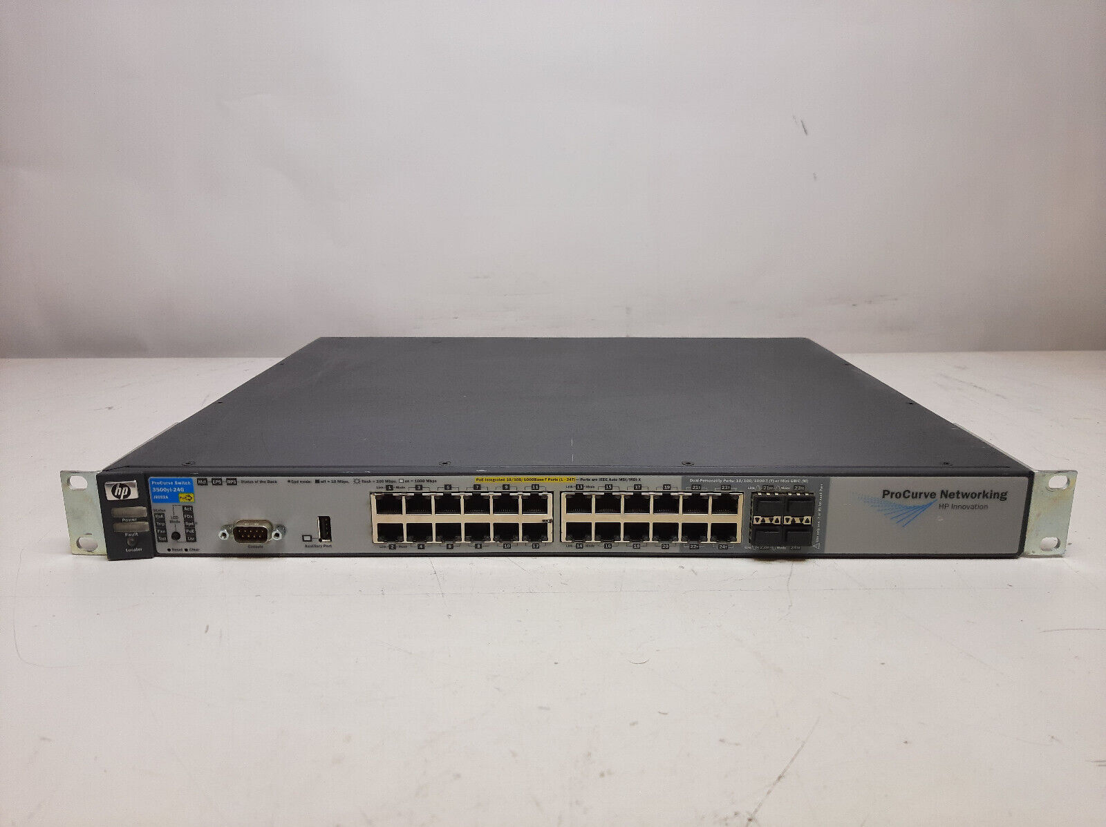 HP ProCurve 3500yl 24 Port Gigabit Managed Ethernet Switch 390W PoE J8692A