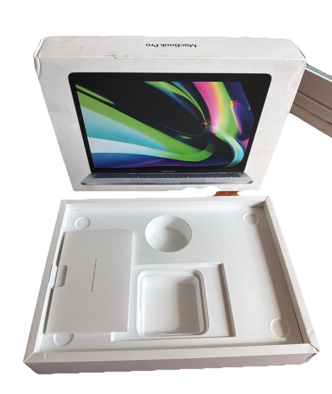  Apple MacBook Pro 13 inch 8GB Original Apple Box Empty Box Only, Collector Item