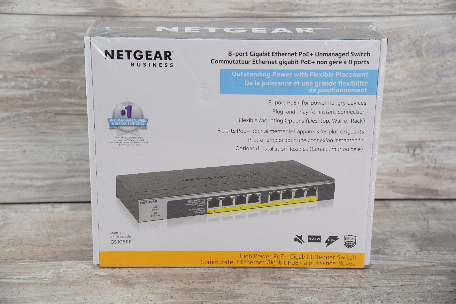 NETGEAR GS108PP 8-Port Gigabit Ethernet PoE+ Unmanaged Switch with FlexPoE.