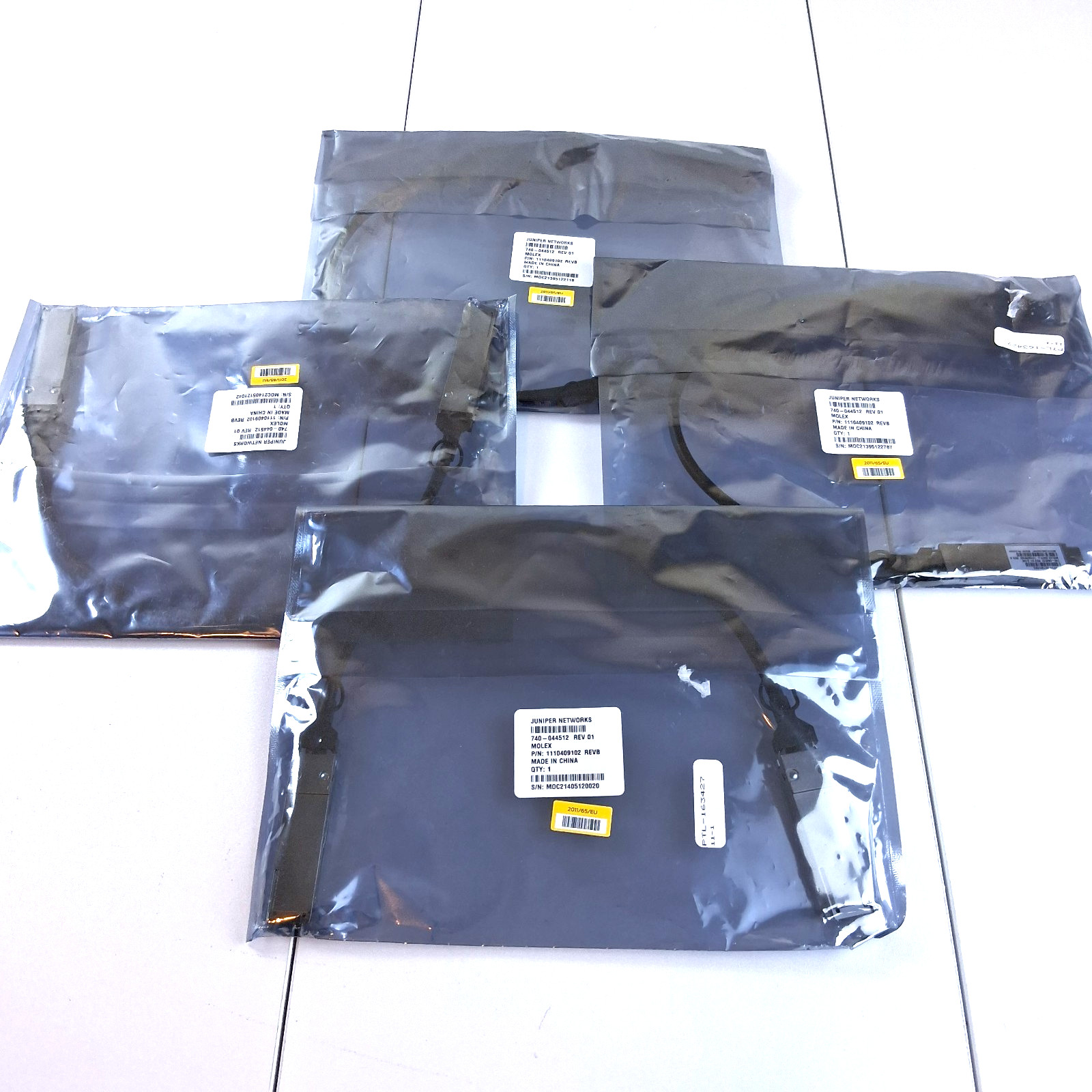 lot of 4 Juniper Networks 740-044512 Molex QSFP+ Cable 1110409102