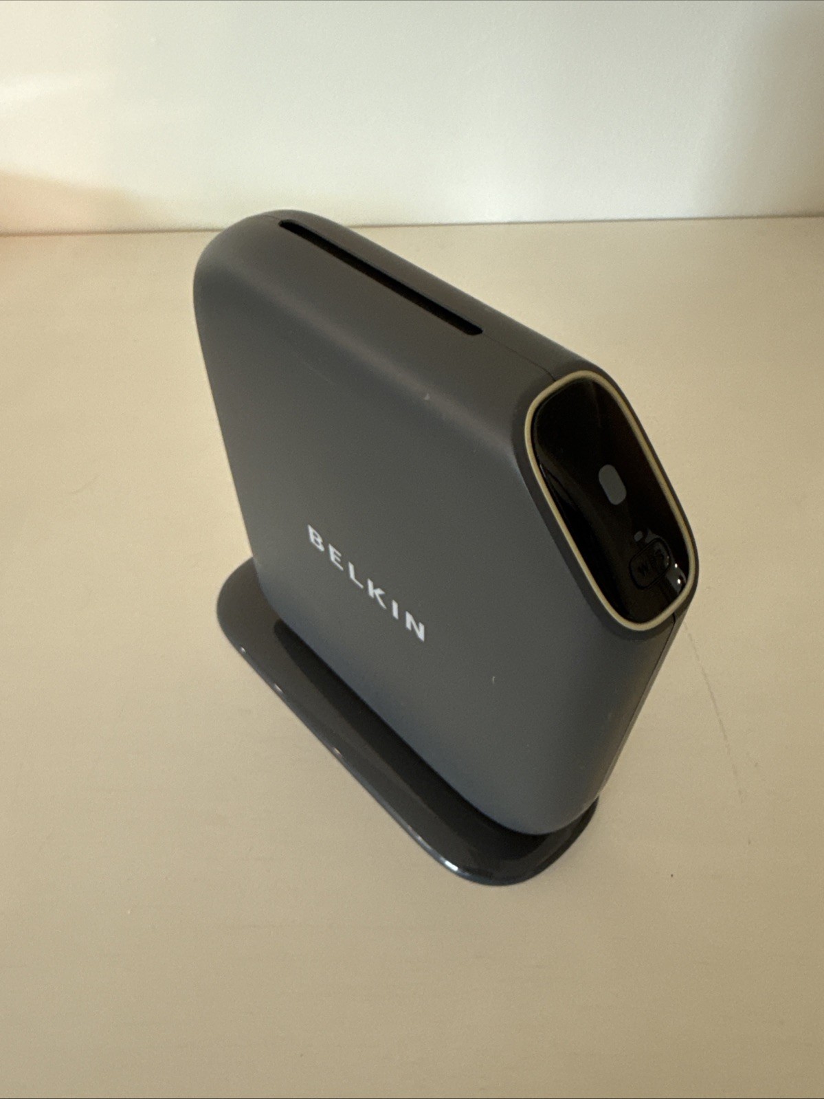 Belkin Play N300 300 Mbps 4-Port 10/100 Wireless N Router (F7D4302)