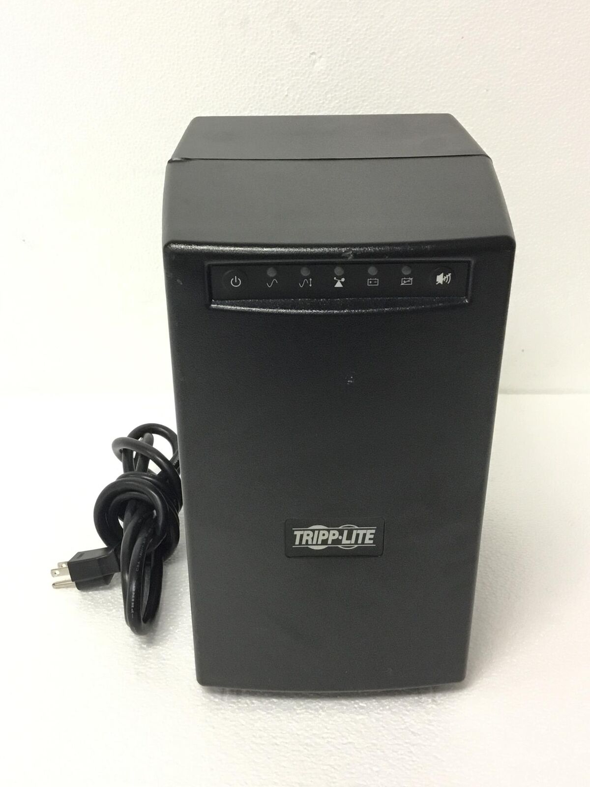 TRIPP LITE Smart1500 980W 6 Outlets Uninterruptible Power Supply w/Cables,WORKS