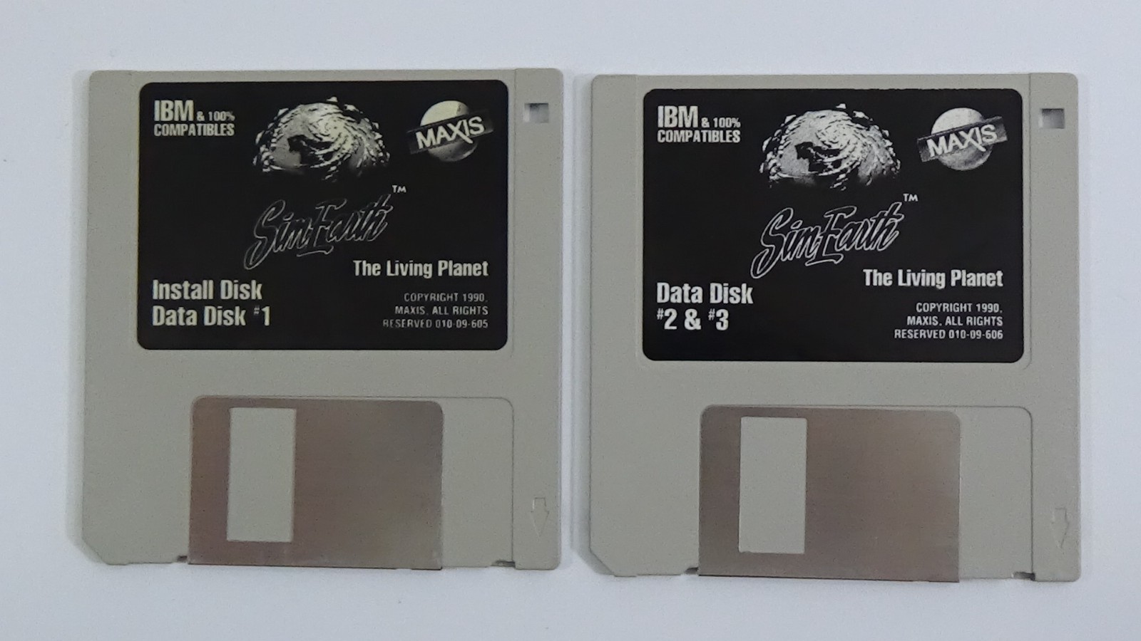1990 Sim Earth The Lving Planet 3.5" Disks Vintage -Untested- #986