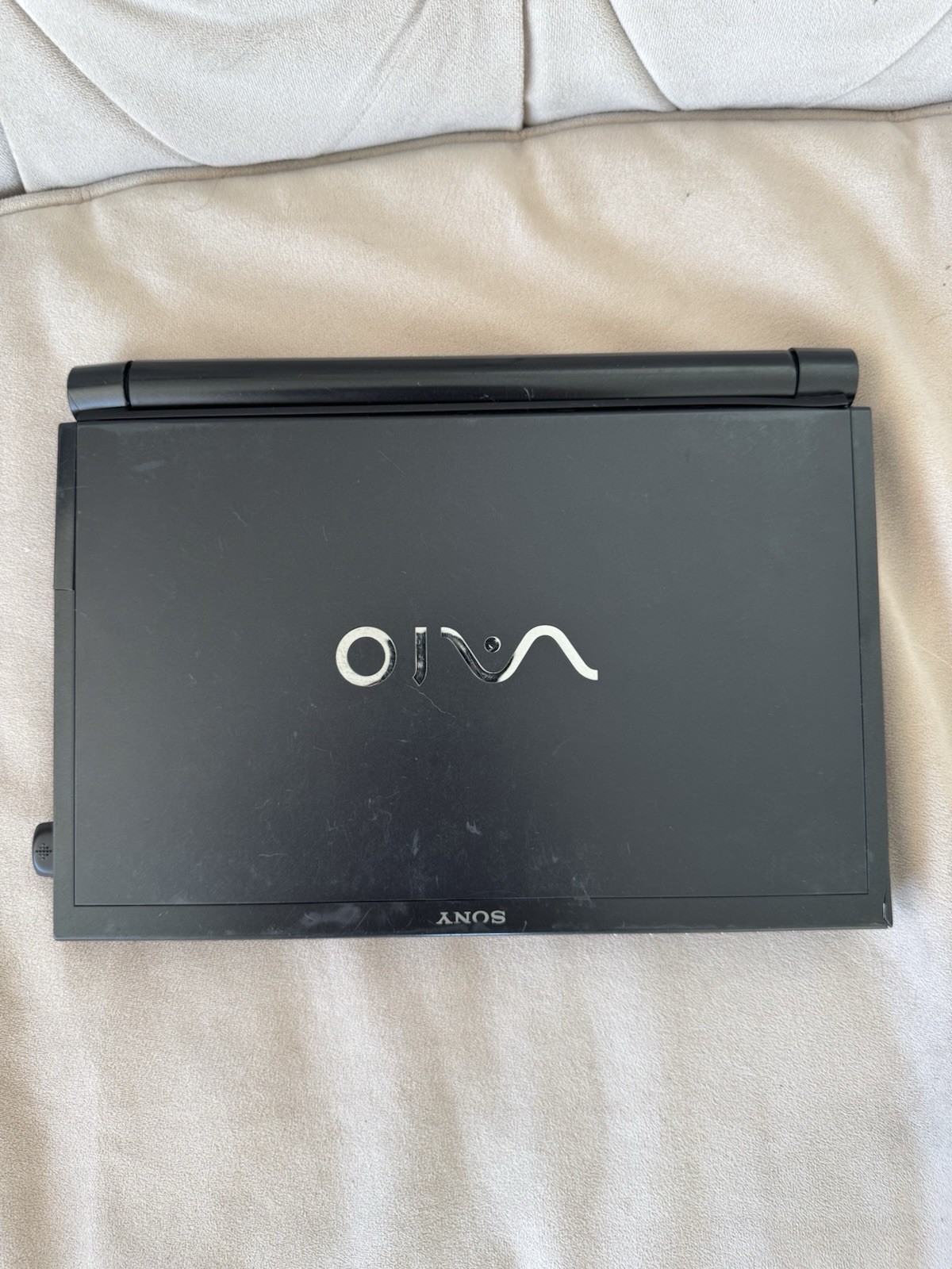 Sony VAIO VGN Series Laptop Untested Good Condition