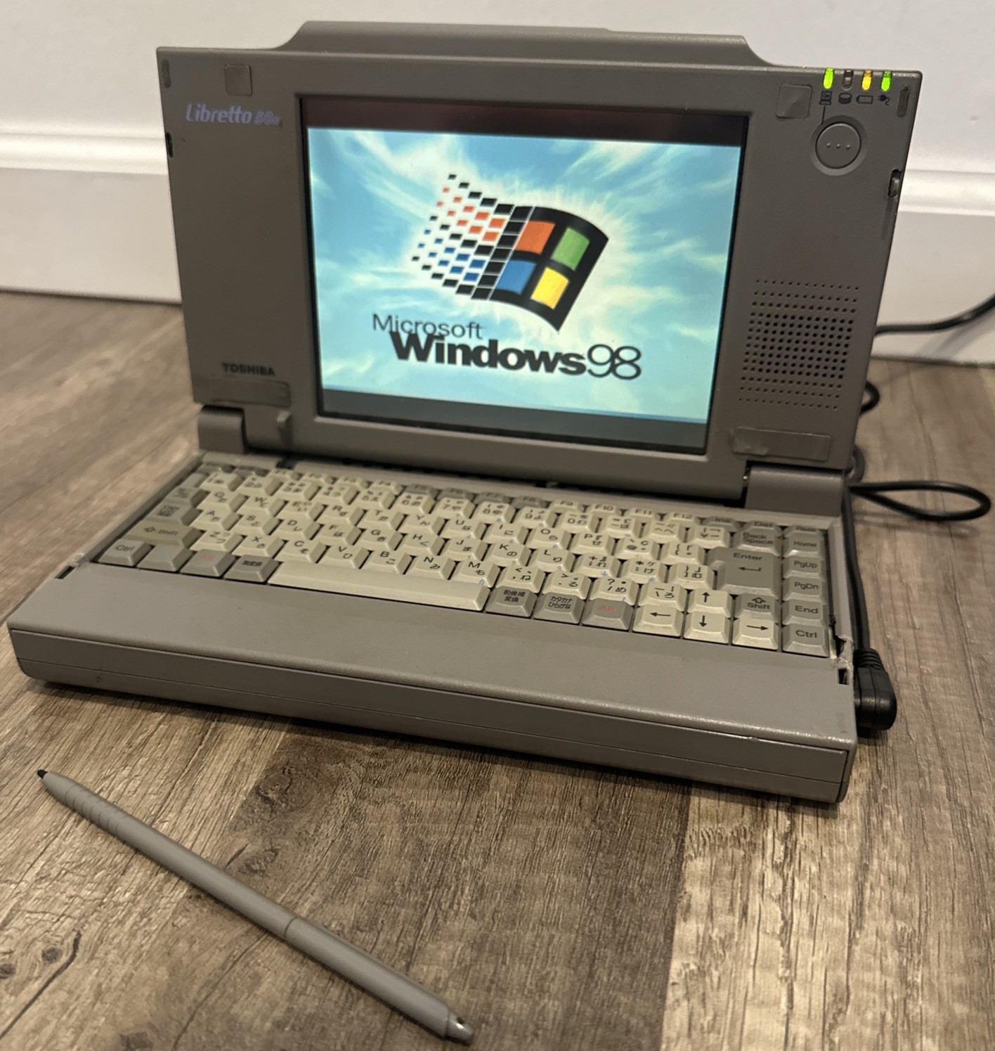 Toshiba Libretto 50M 32MB RAM Touchscreen With Stylus Working