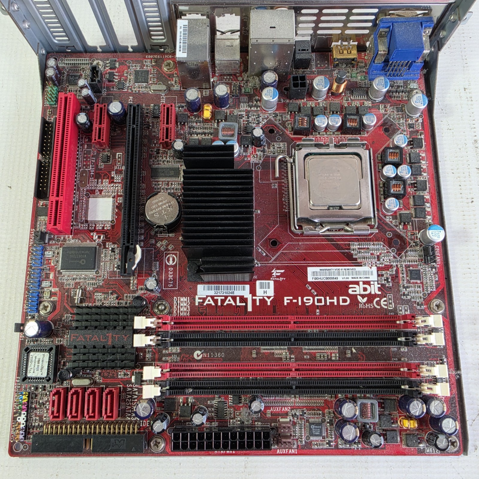 Abit FATAL1TY F-190HD Gaming PC Motherboard With CPU Intel '05 E4500 Core 2 Duo