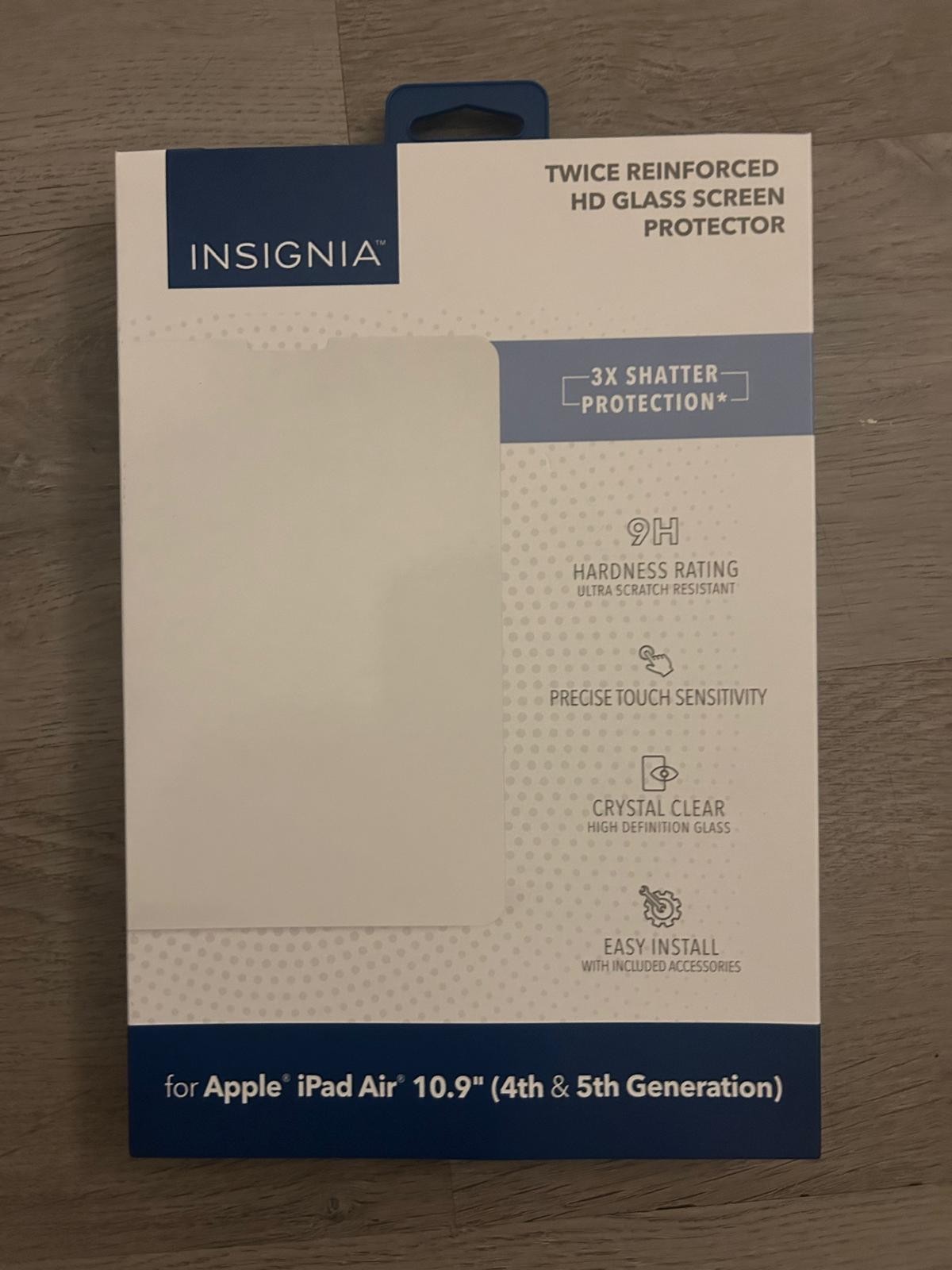 Insignia Glass Screen 4th 5th Generation  10.9 "