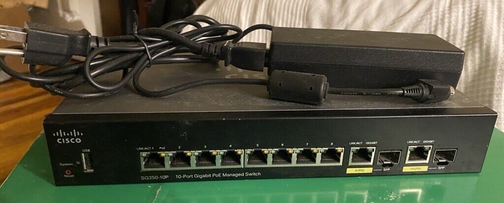 Cisco SG35010PK9 10Ports Rack-Mountable Gigabit Ethernet Switch - Barely used