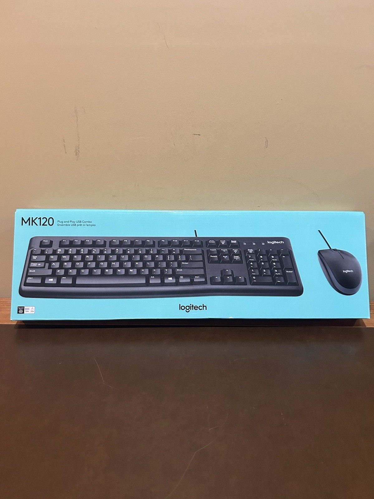 Logitech MK120 Wired USB Keyboard and Mouse Combo Full-Size Black 920-002565