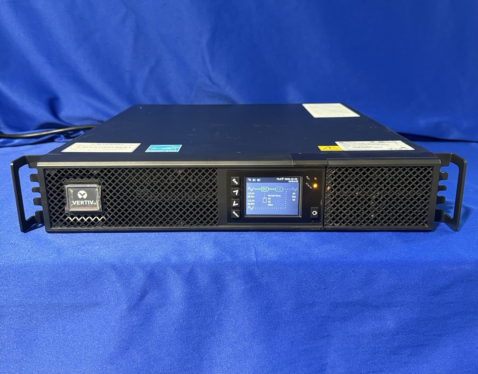Vertiv Liebert GXT5-1500LVRT2UXL 1350W 120V Rack UPS - Powers On - No Batteries