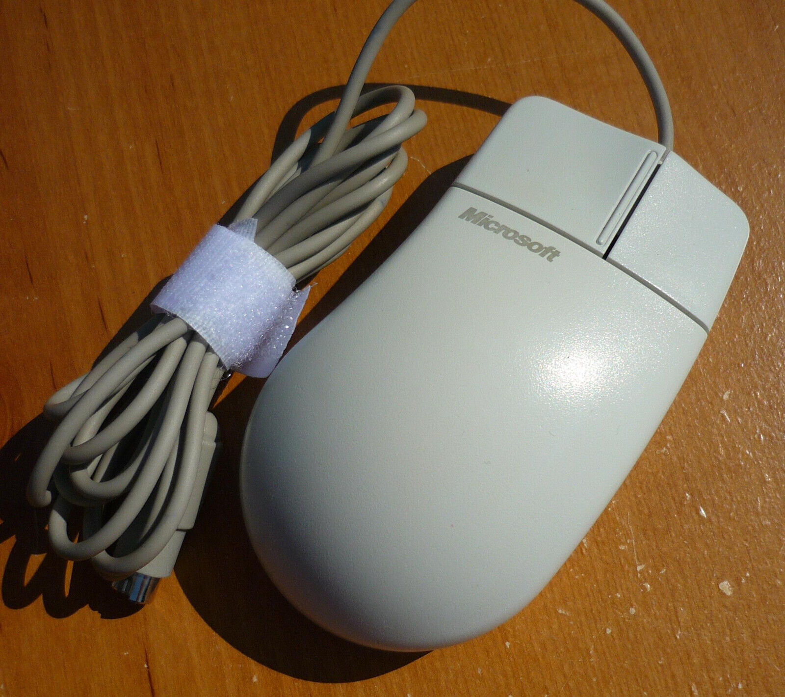 Vintage Microsoft Mouse Port Compatible Mouse 2.0A 58269 2-Button PS/2 EXC COND