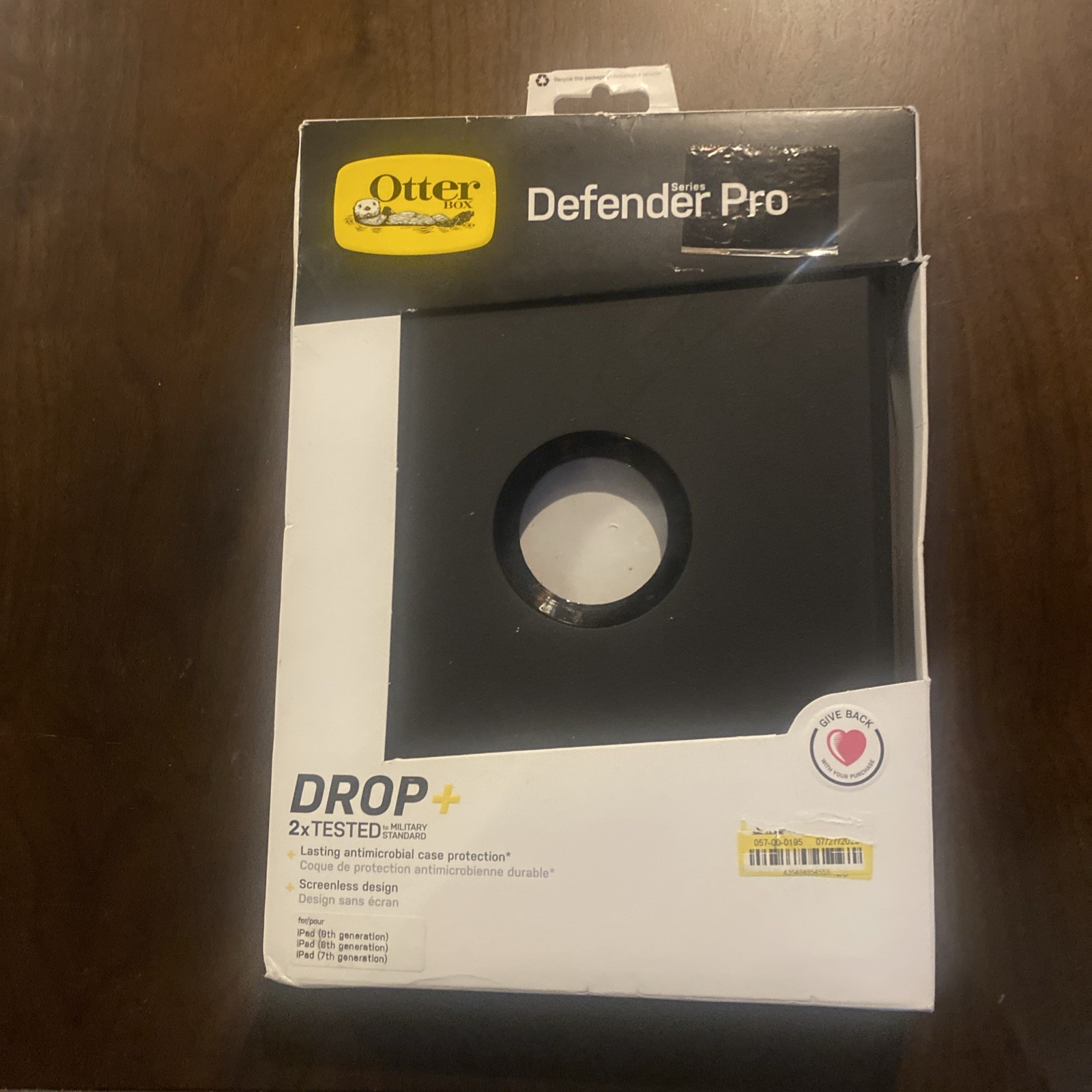 OtterBox iPad (9th/8th/7th gen) Defender Series Pro Case - Black