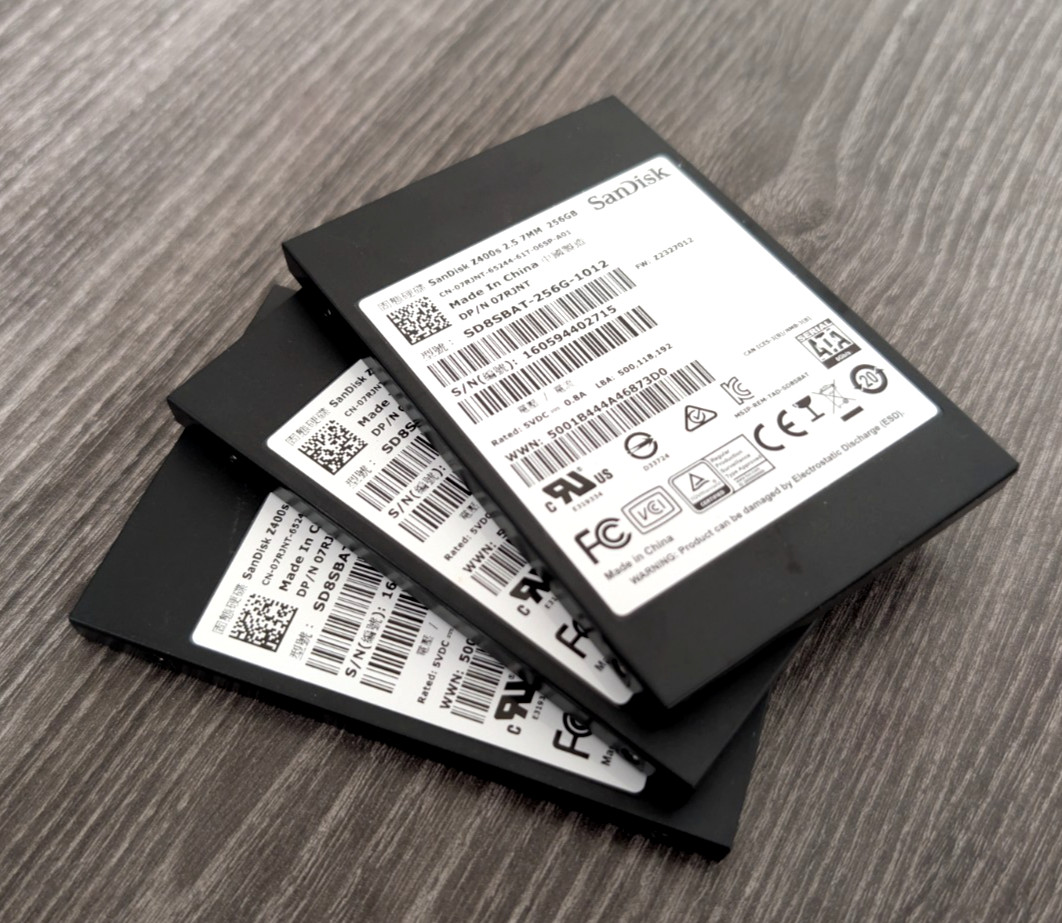 LOT of 3 SANDISK 256GB 2.5" SATA SSD SD8SBAT-256G-1012