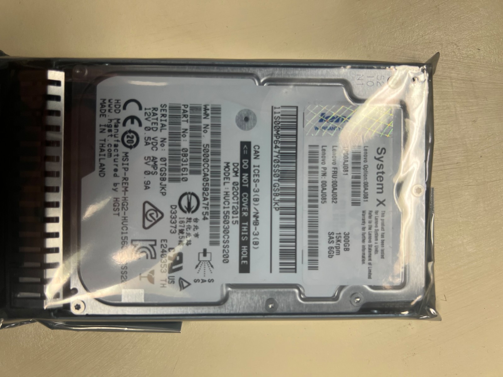 FOR IBM 00AJ081 00AJ082 00AJ085 300GB 15K 6GBPS SAS 2.5" X3650 M5/X6 Hard Drive