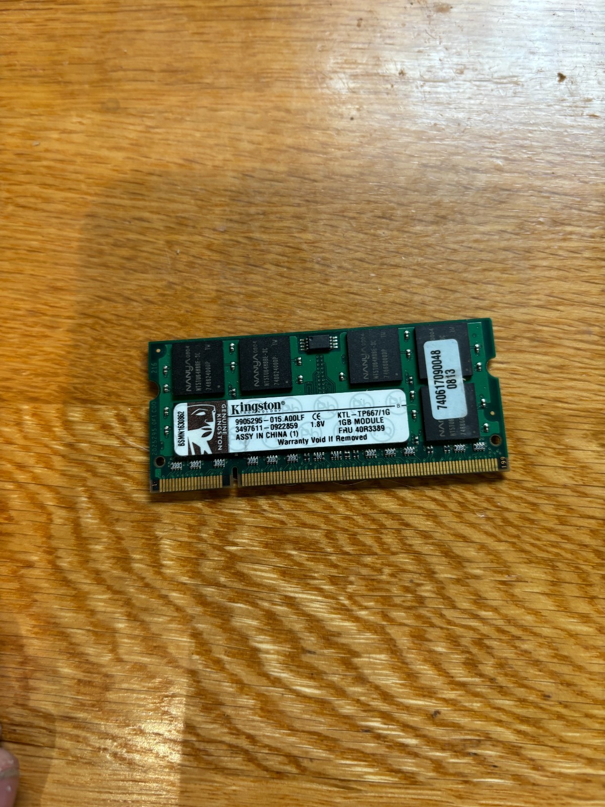 Kingston 1GB DDR2 PC2-5300 667MHz Laptop RAM SO-DIMM KTL-TP667/1G