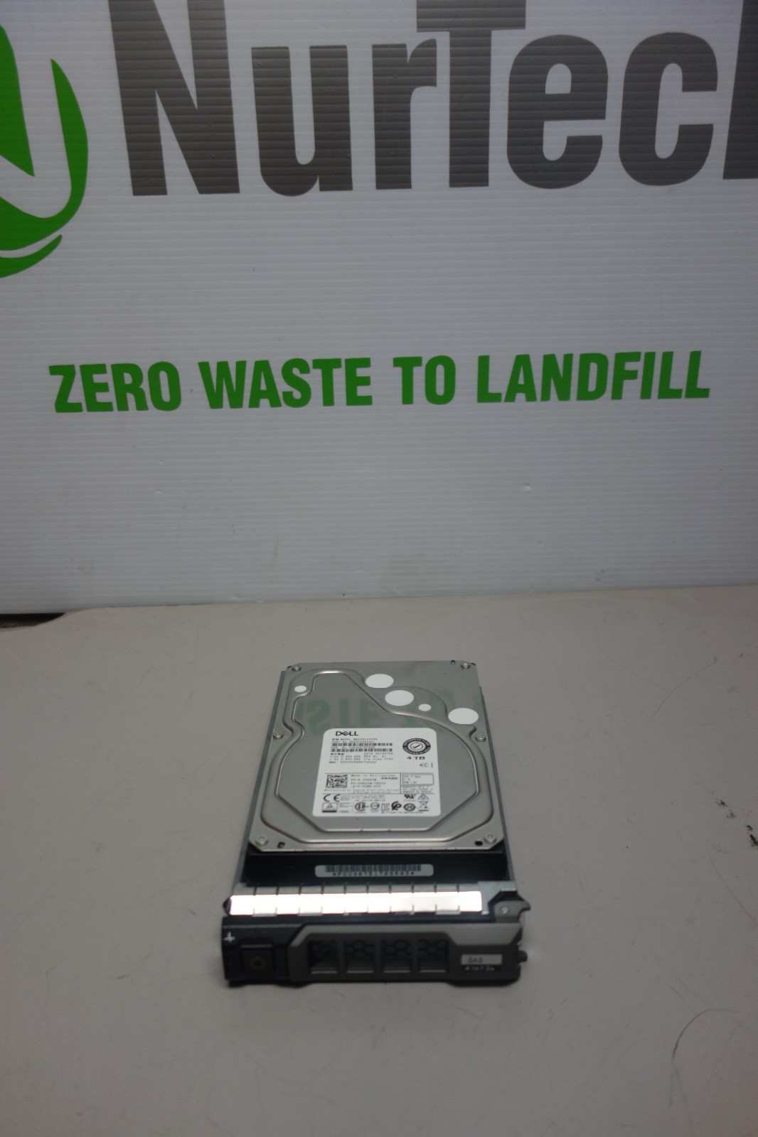 Dell 0HNX0W 4TB SAS 3.5" 12Gbps 7.2K RPM Server HD w/ Caddy 0F238F