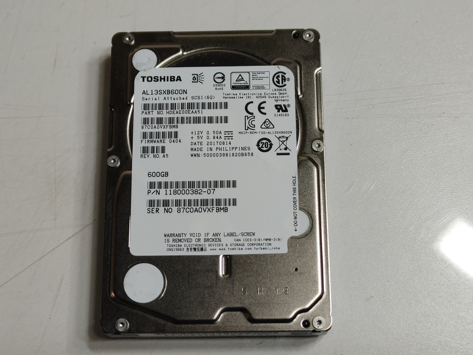 Lot of 5 Toshiba EMC AL13SXB600N 600 GB SAS 2 2.5 in Enterprise Hard Drive
