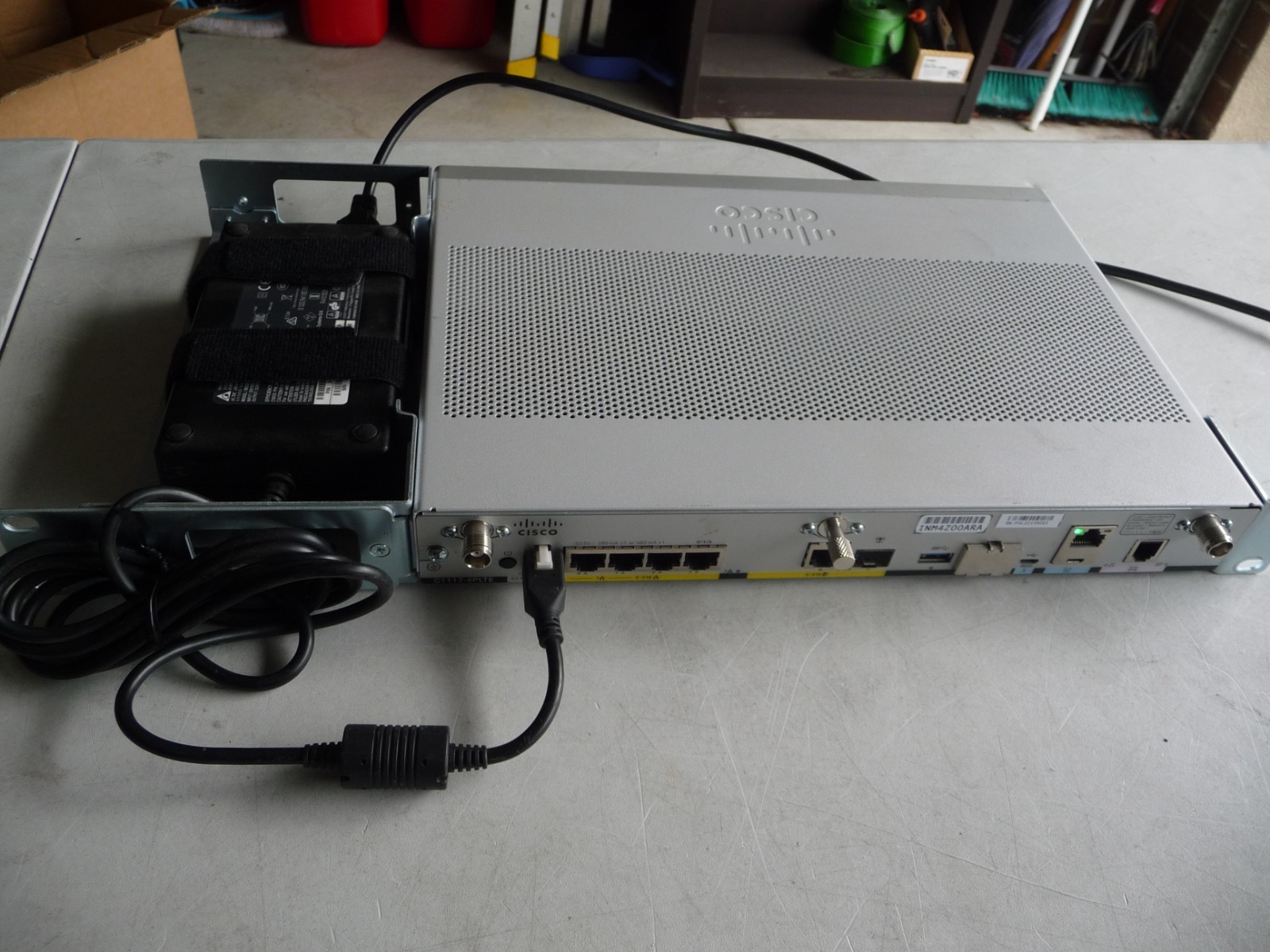 AU SELLER Cisco C1117-4PLTE LA ISR 1100 Router VDSL2/ADSL2+ W/ TRAY+ PSU-TESTED