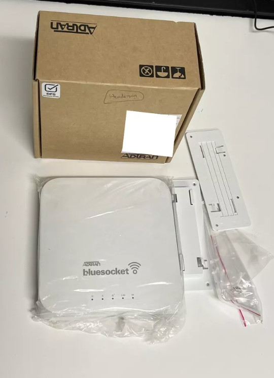 New ADTRAN Bluesocket BSAP-2030 / 1700948F1,  Access Point PoE - White, "A"