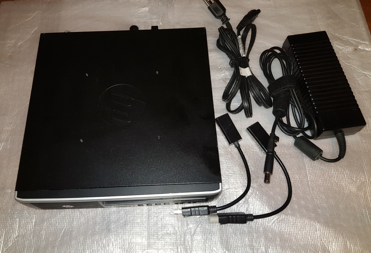 HP Mini Compact PC Intel Core-i3 4GB 500GB Dual HDMI Wireless DVD Drive USB 3.0