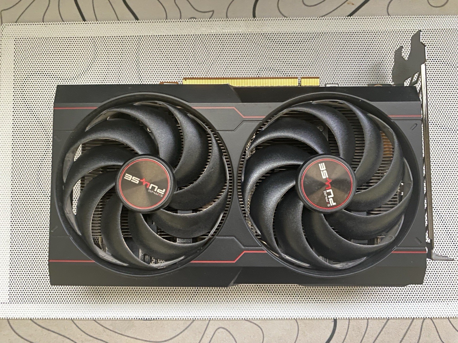 Sapphire Pulse Radeon RX 6600 8GB GPU