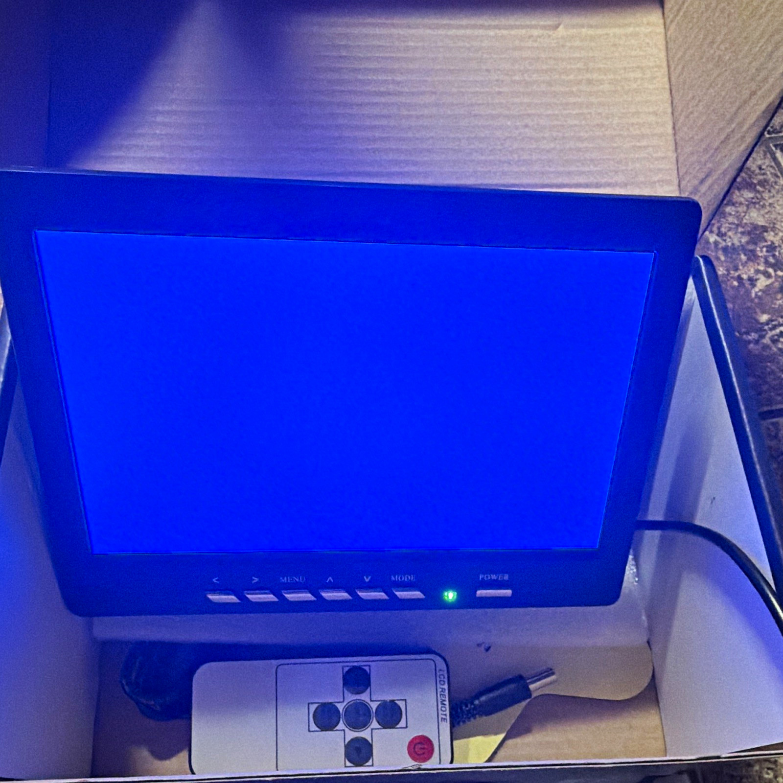 SUNFOUNDER 7in LCD Monitor 1024x600 HDMI VGA Composite RCA Built-In Speakers