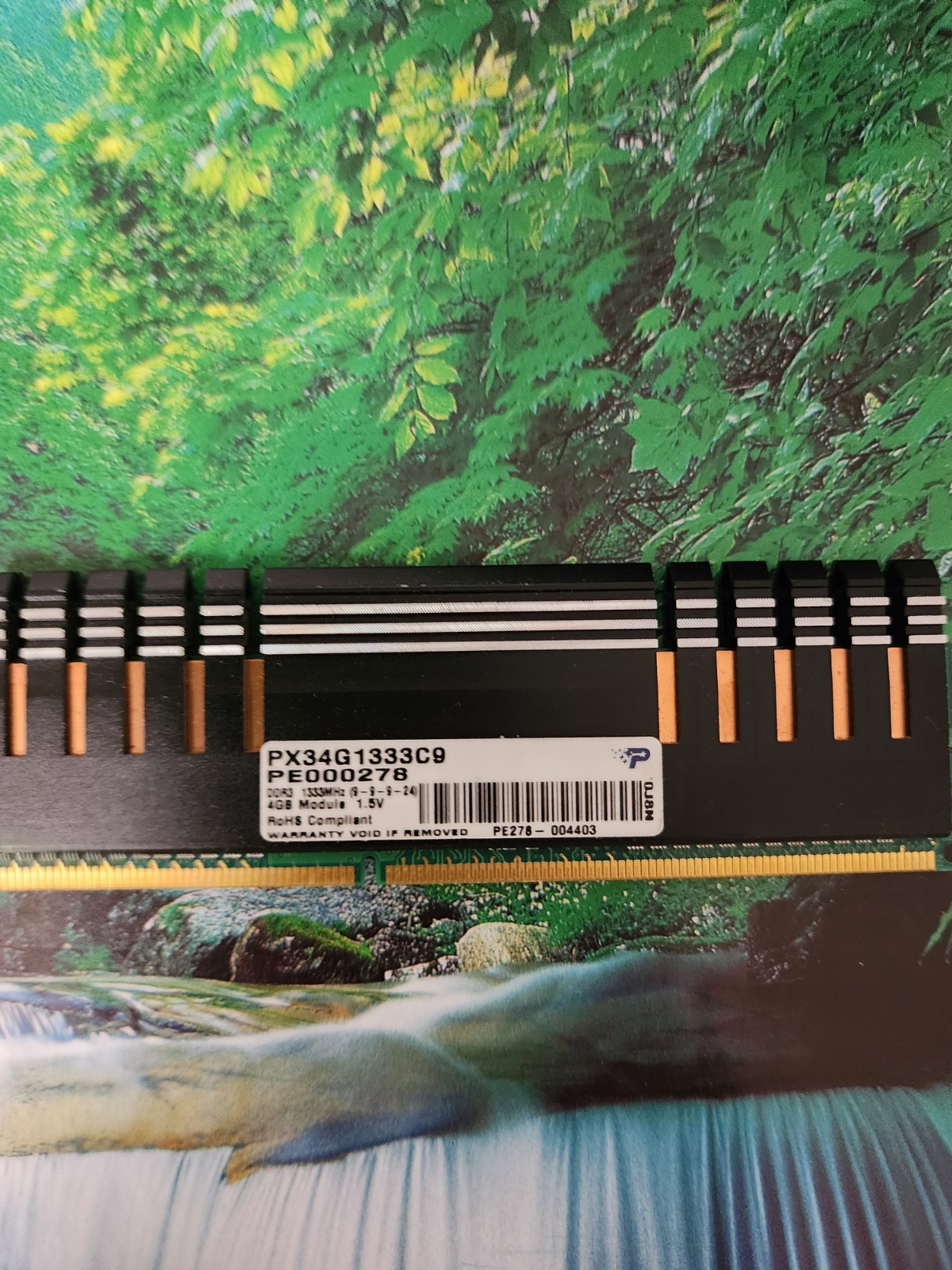 PATRIOT VIPER XTREME 4GB DDR3-1333MHz PC3-10600 1.5V UDIMM PX34G1333C9