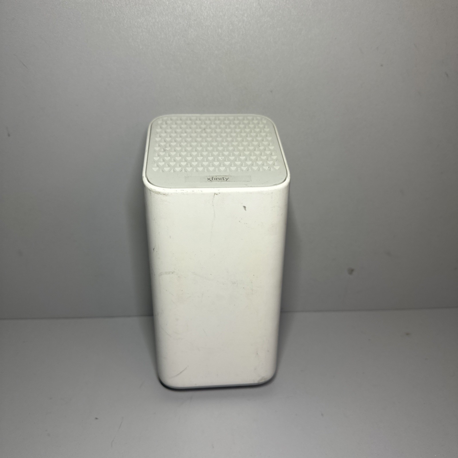 Xfinity XB7-CM WiFi Cable Modem Router Gateway – Without Power Adapter