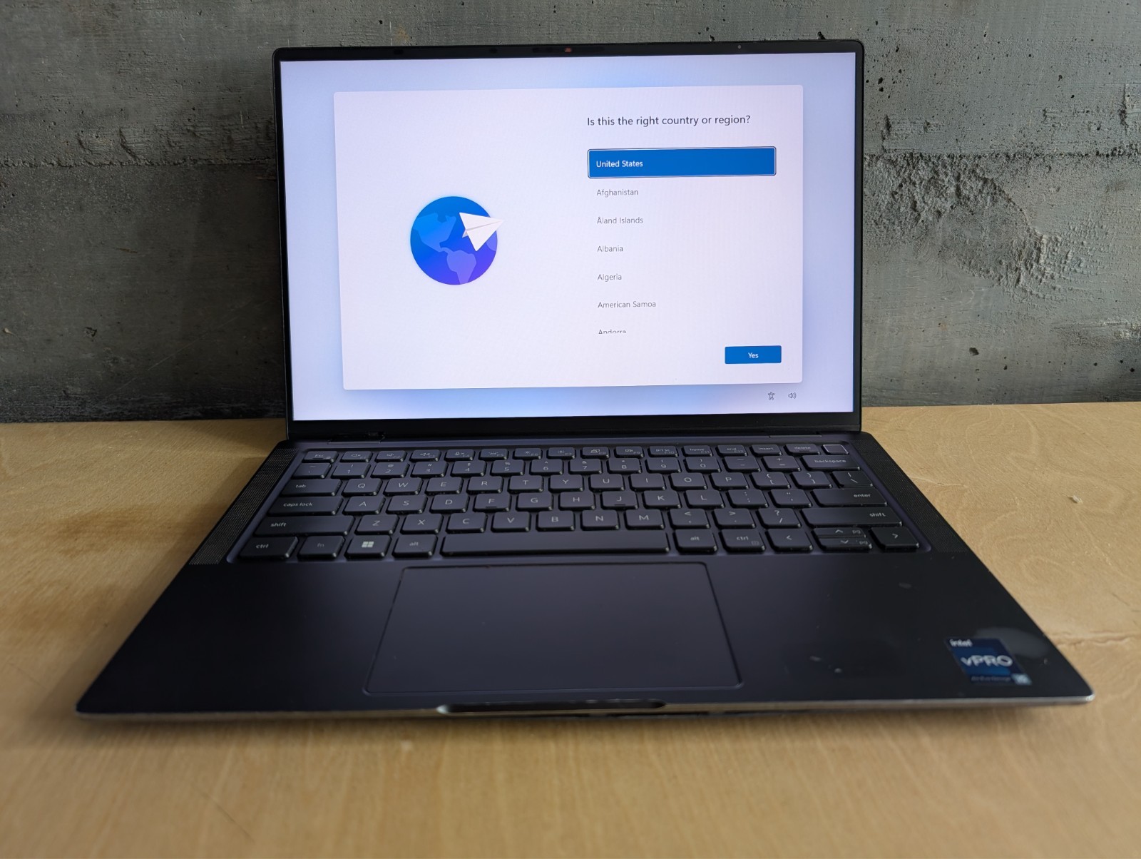Dell Latitude 9430 14" Laptop i5-1245U/16GB RAM/256GB SSD/Windows 11 Pro