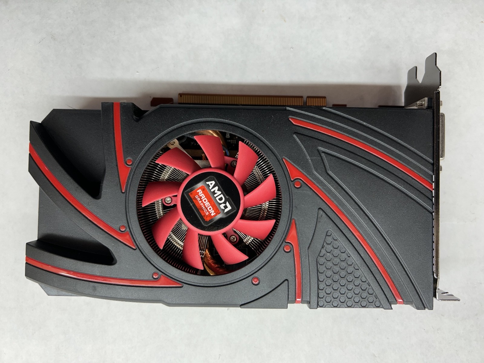 Dell AMD Radeon R9 270 2GB PCI-E Displayport/HDMI/DVI Graphic Card TESTED (SC)