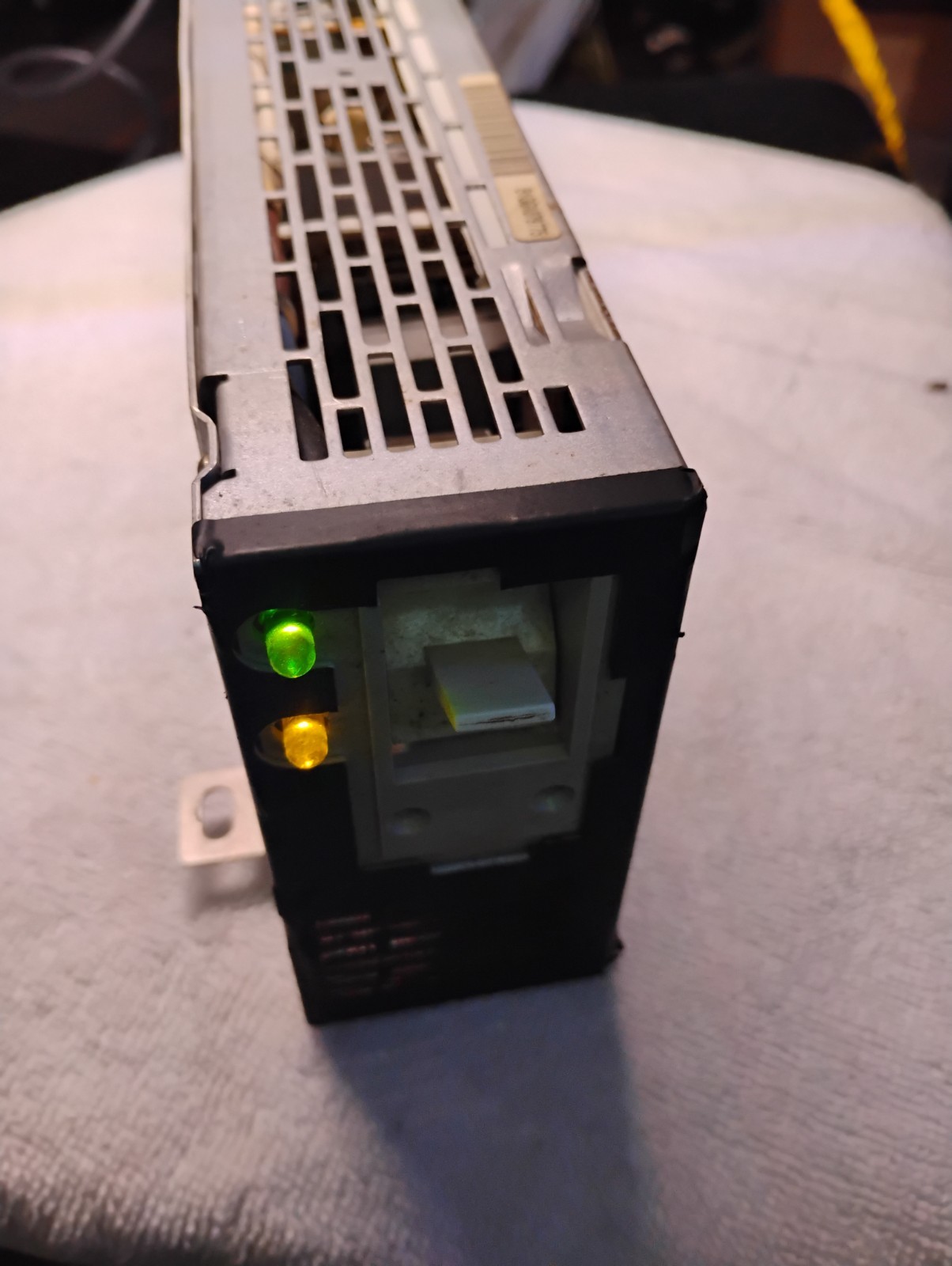 90X9526, 90X9527, 90X9366, AA13621 IBM 94W POWER SUPPLY