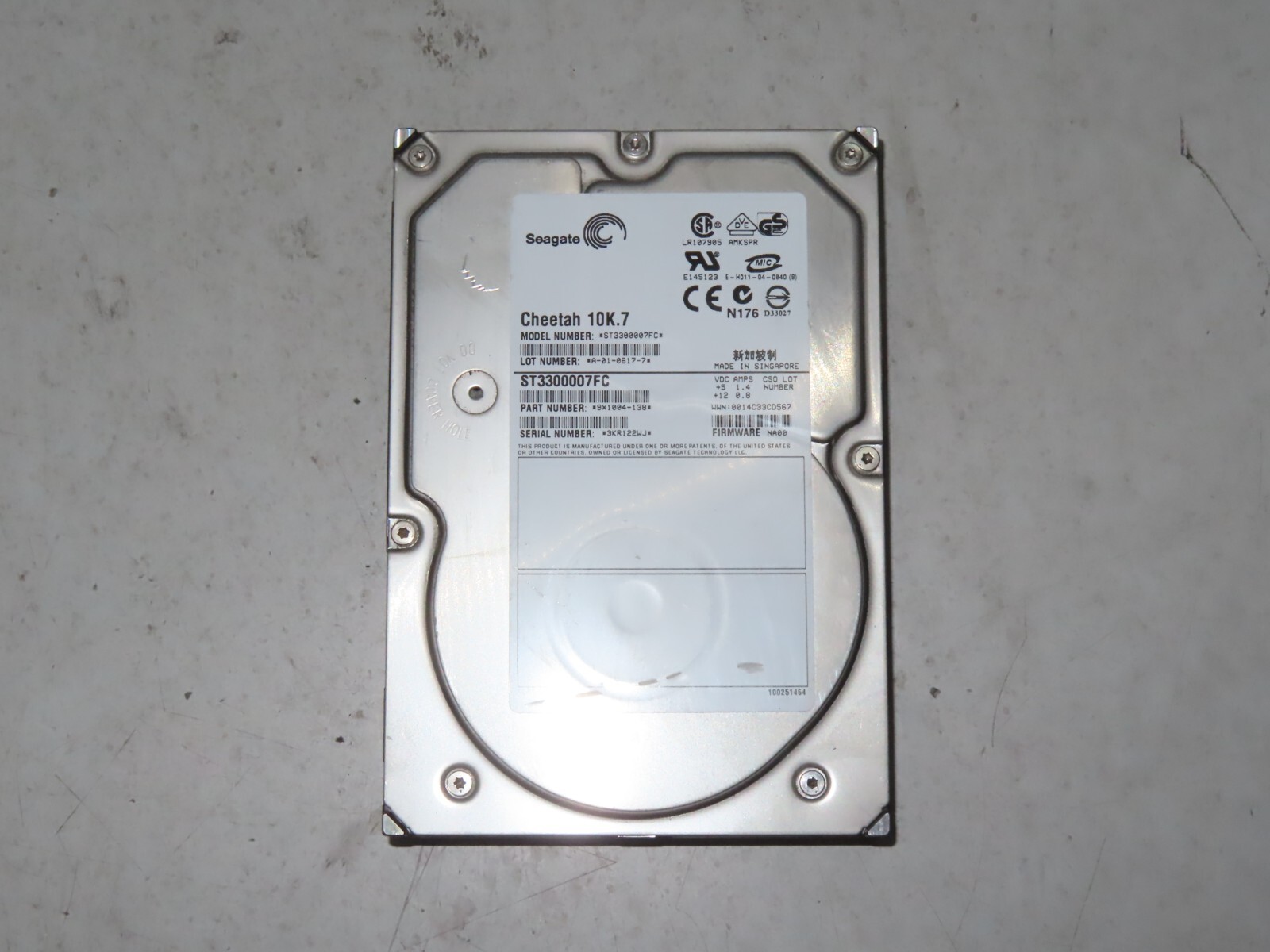 EMC Clarion Seagate Cheetah 10K.7 300GB ST3300007FCV 10K Hard Drive