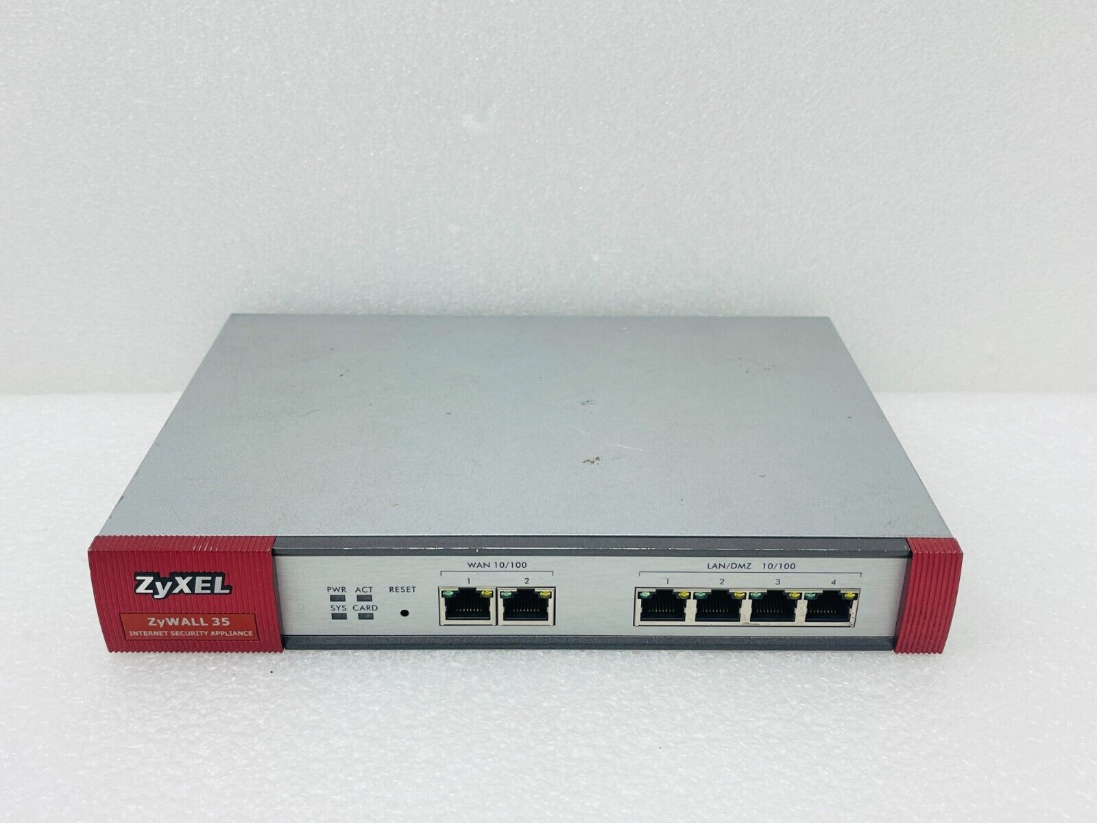 Zyxel Zywall 35 Router Internet Security Appliance W/ POWER CORD / USED