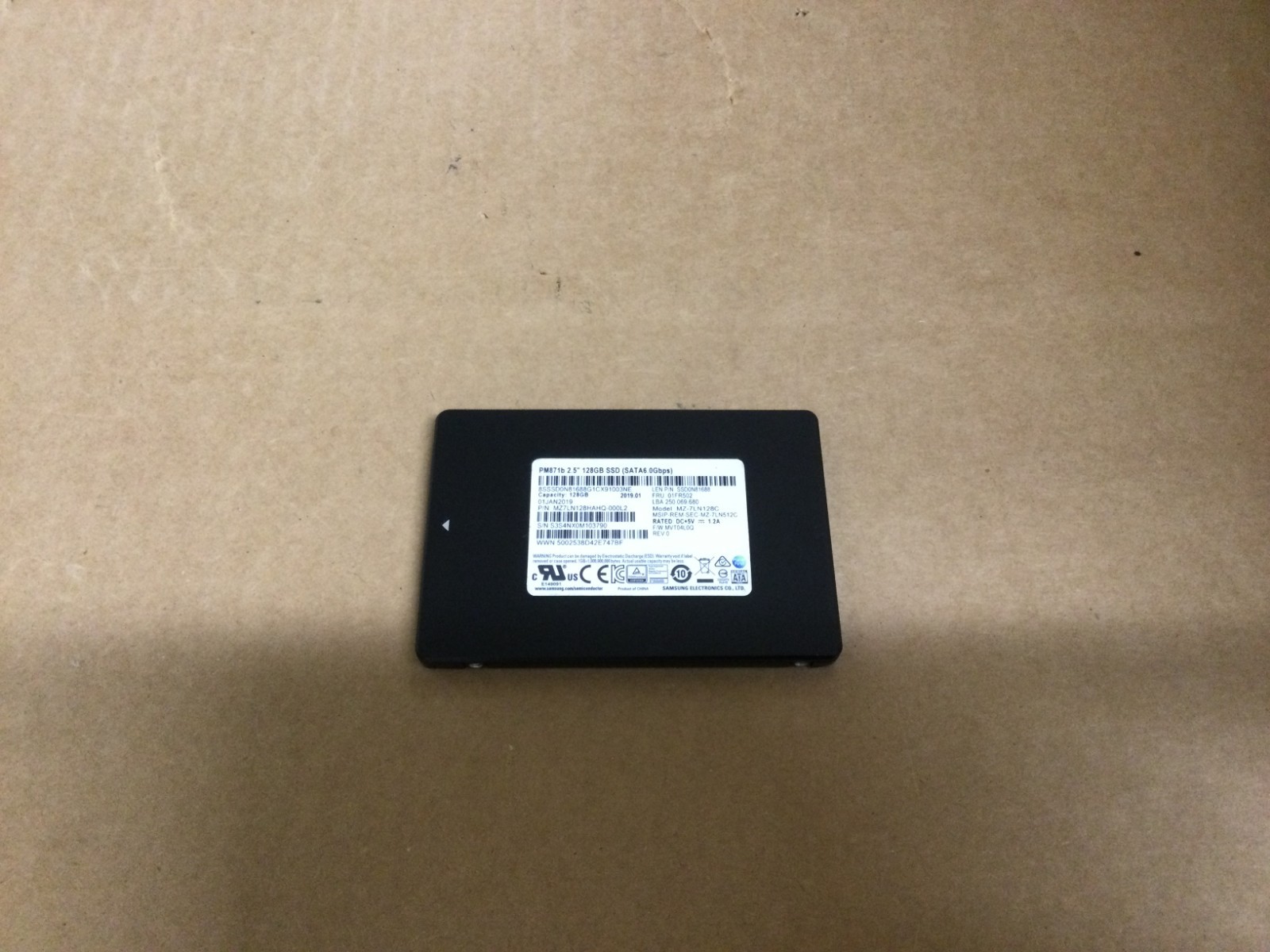 Samsung MZ-7PD128 128GB 2.5" Solid State Drive - Black
