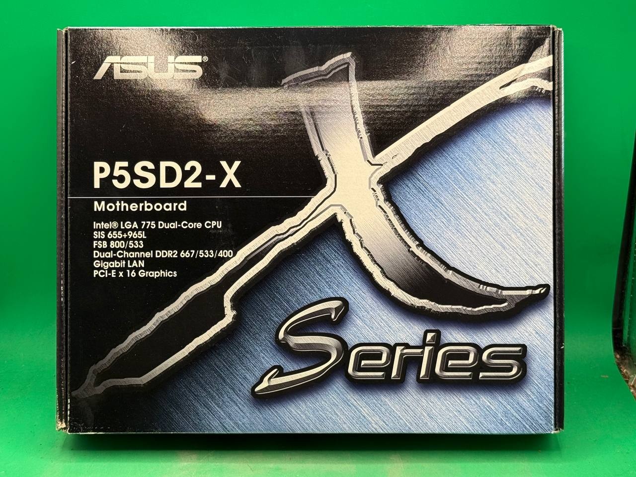 ASUS P5SD2-X LGA 775 DDR2 ATX Motherboard w/ I/O Shield Box Accessories TC