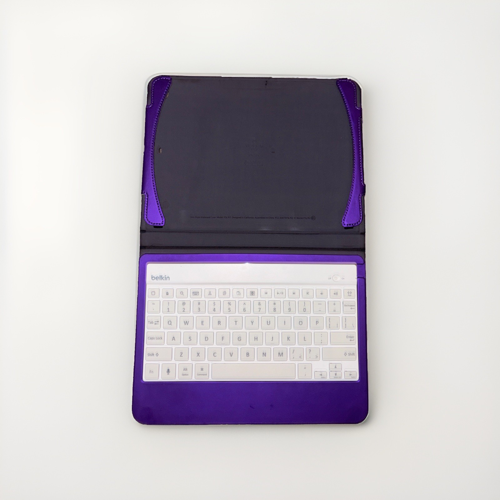 Belkin QODE Slim Style Keyboard Case F5L152 iPad Air 1st gen