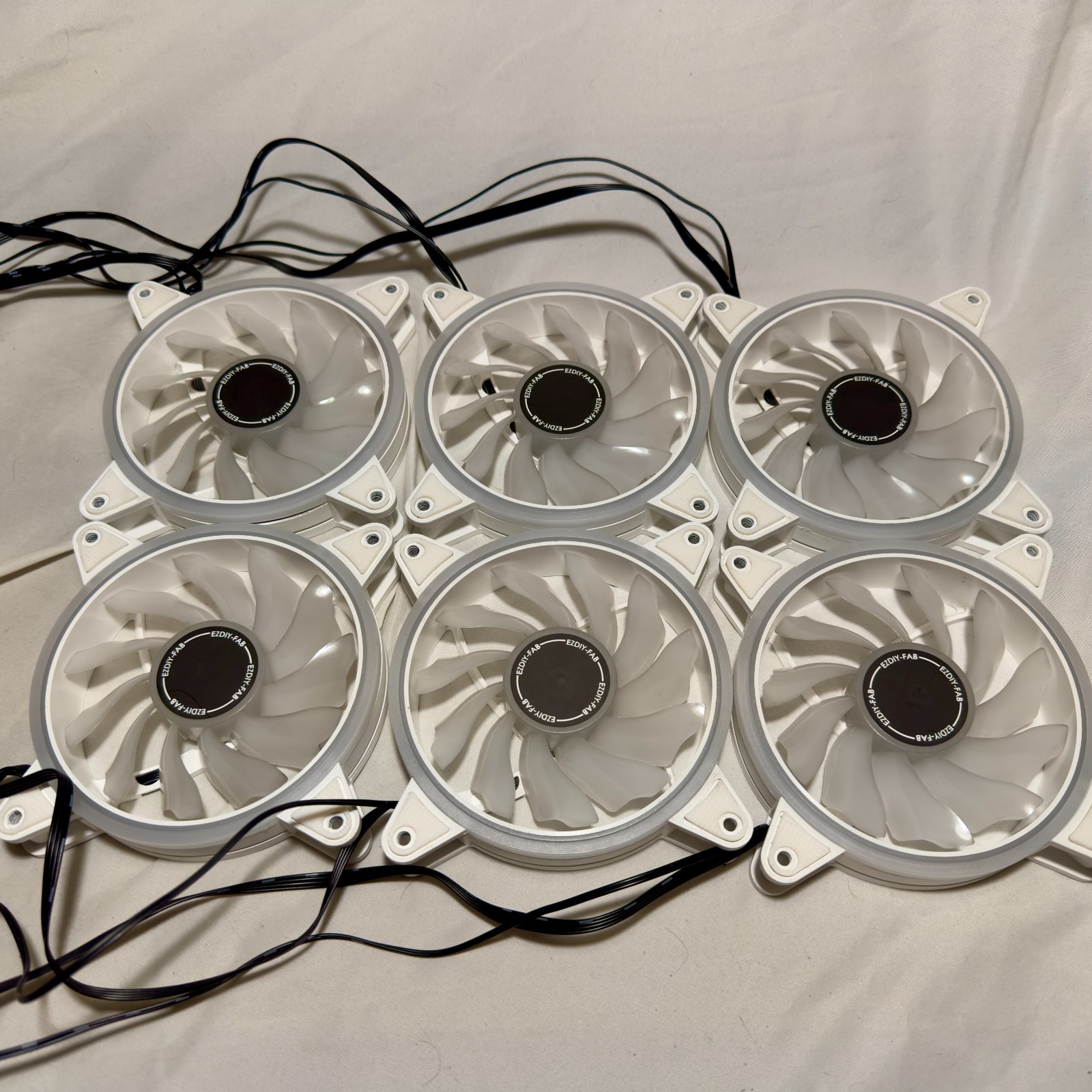 EZDIY-FAB White Moonlight Case Fans 6-Pack w/ Fan Hub X & Remote