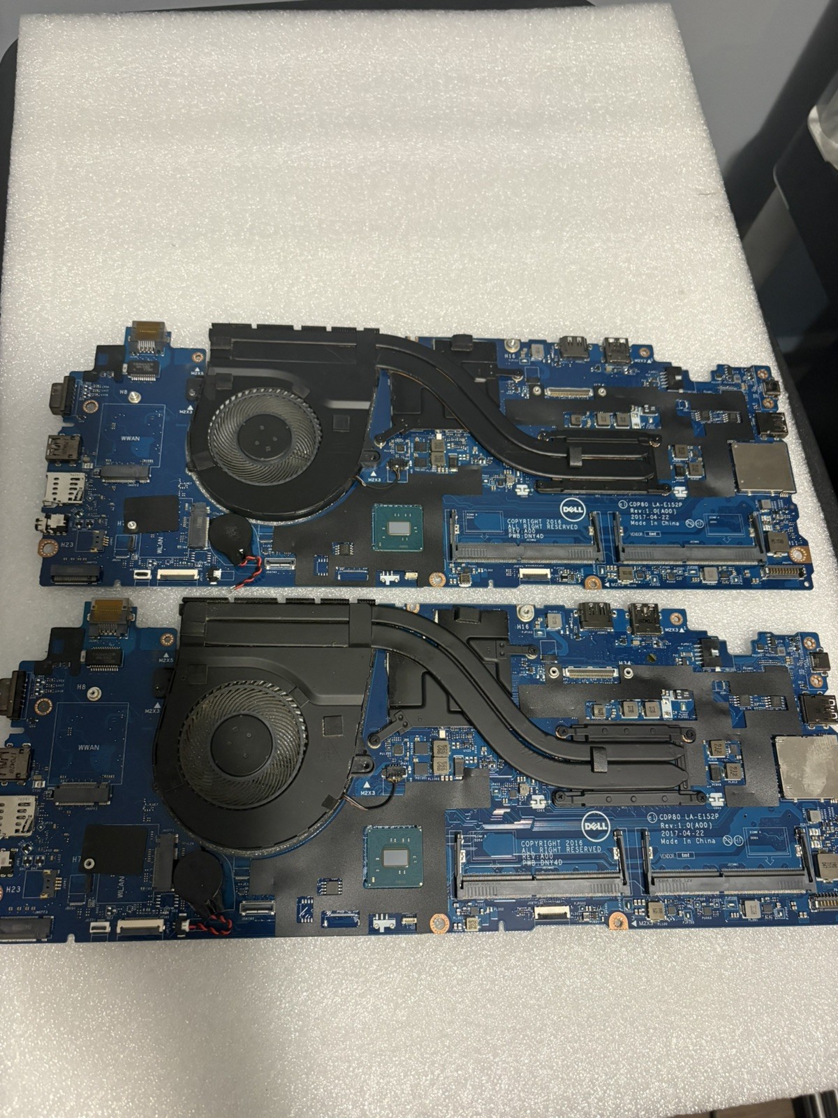 lot of 2 Dell Latitude 5580 15.6"Motherboard CPD80  LA-E152P for parts only