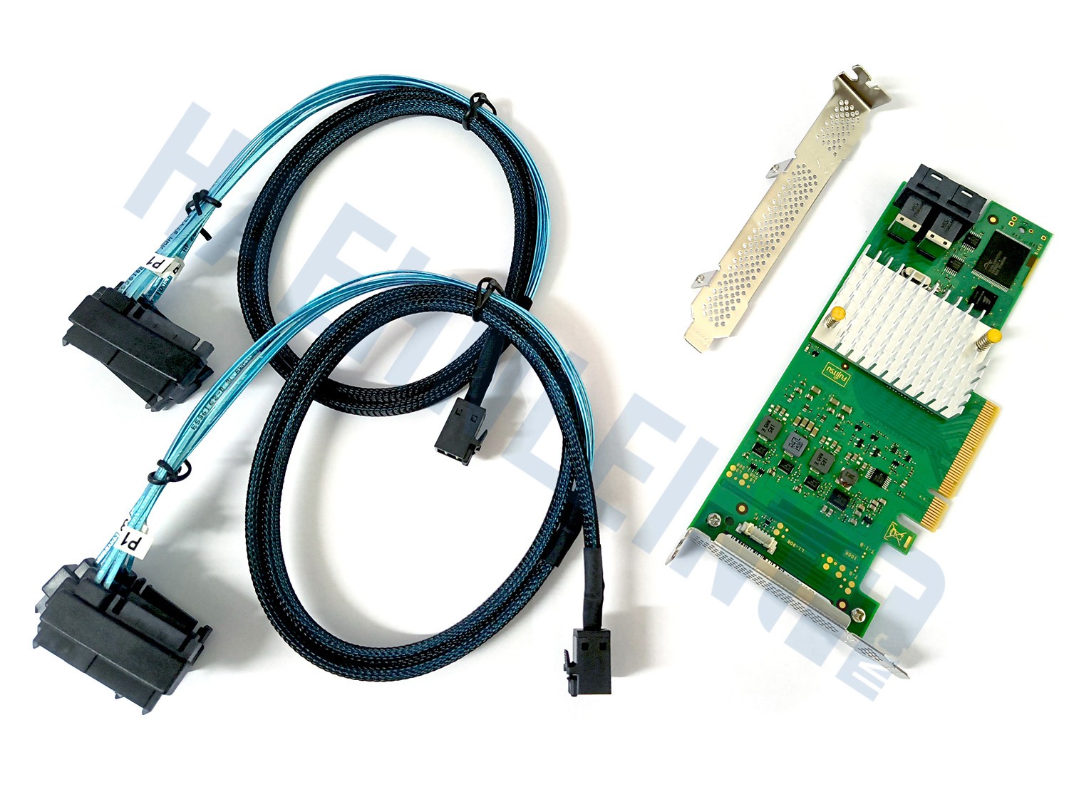 Fujitsu D3307 / OEM 9300-8i SATA/SAS HBA Controller IT-Mode 12Gb + 2 SAS Cables