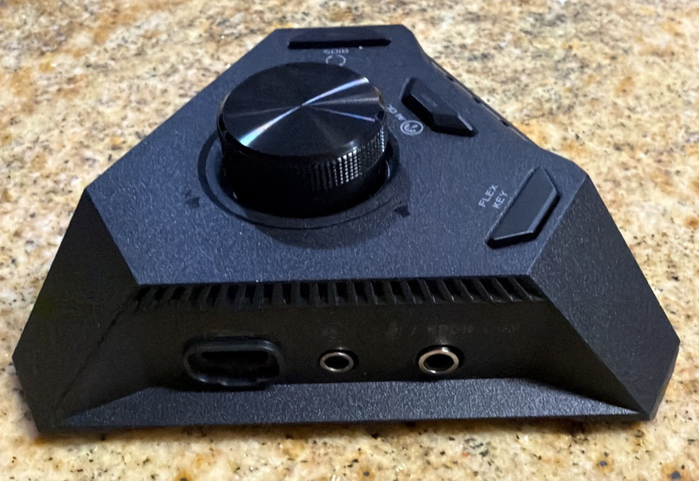 ASUS ROG STRIX HIVE Desktop I/O Hi-Res Audio DAC For ROG Strix Motherboard
