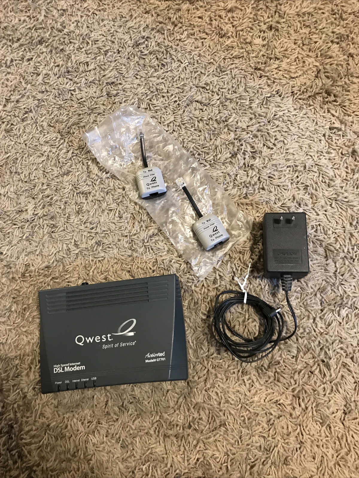 ACTIONTEC GT701-WG QUEST DSL MODEM w/Wireless Gateway.
