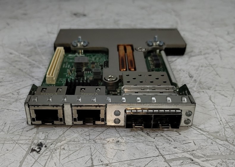 DELL BROADCOM 0NWMNX 4-Port Daughter Card Network Adapter