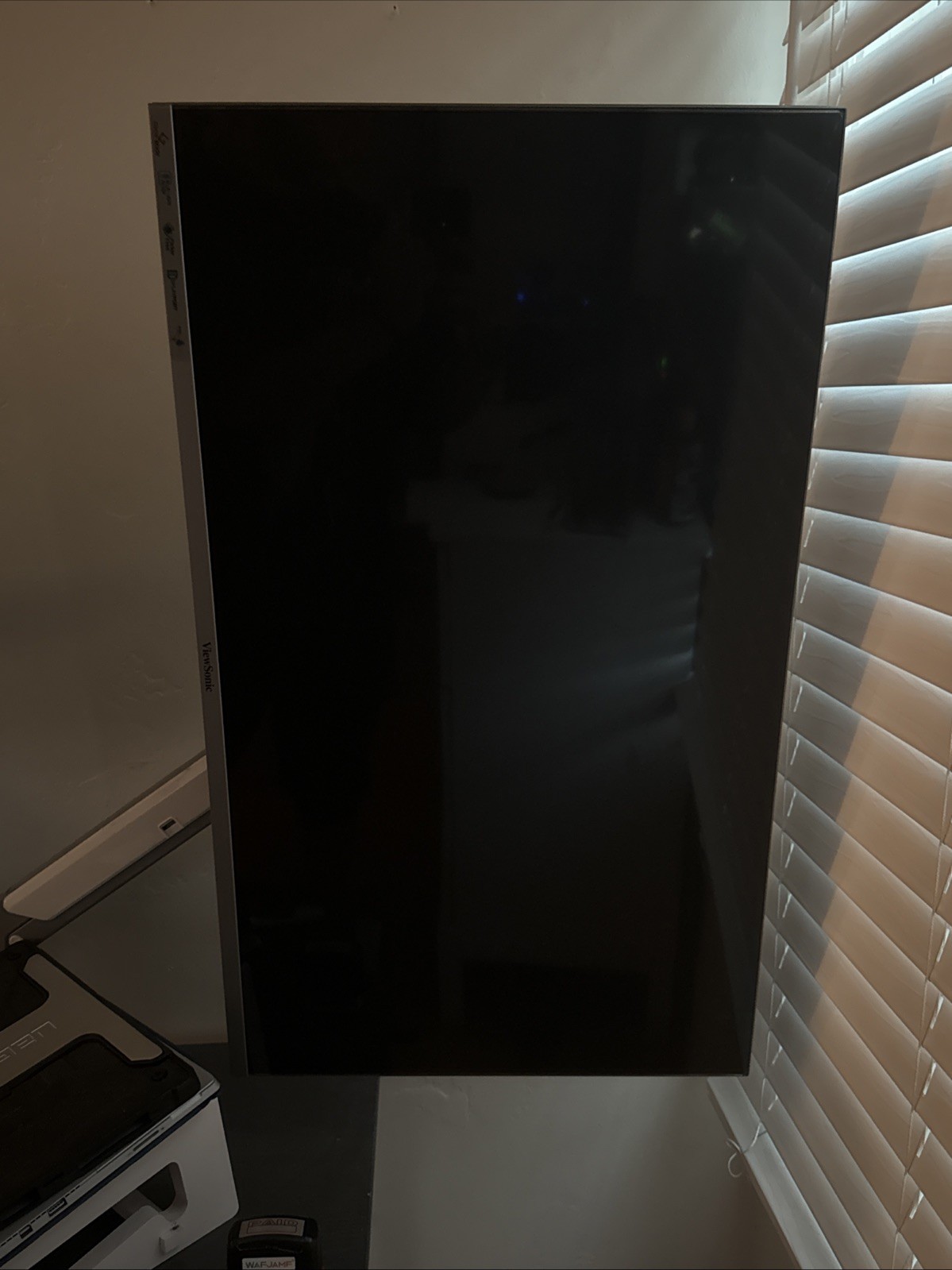 Broken ViewSonic VX3276-MHD 32-inch IPS LCD 1080p monitor