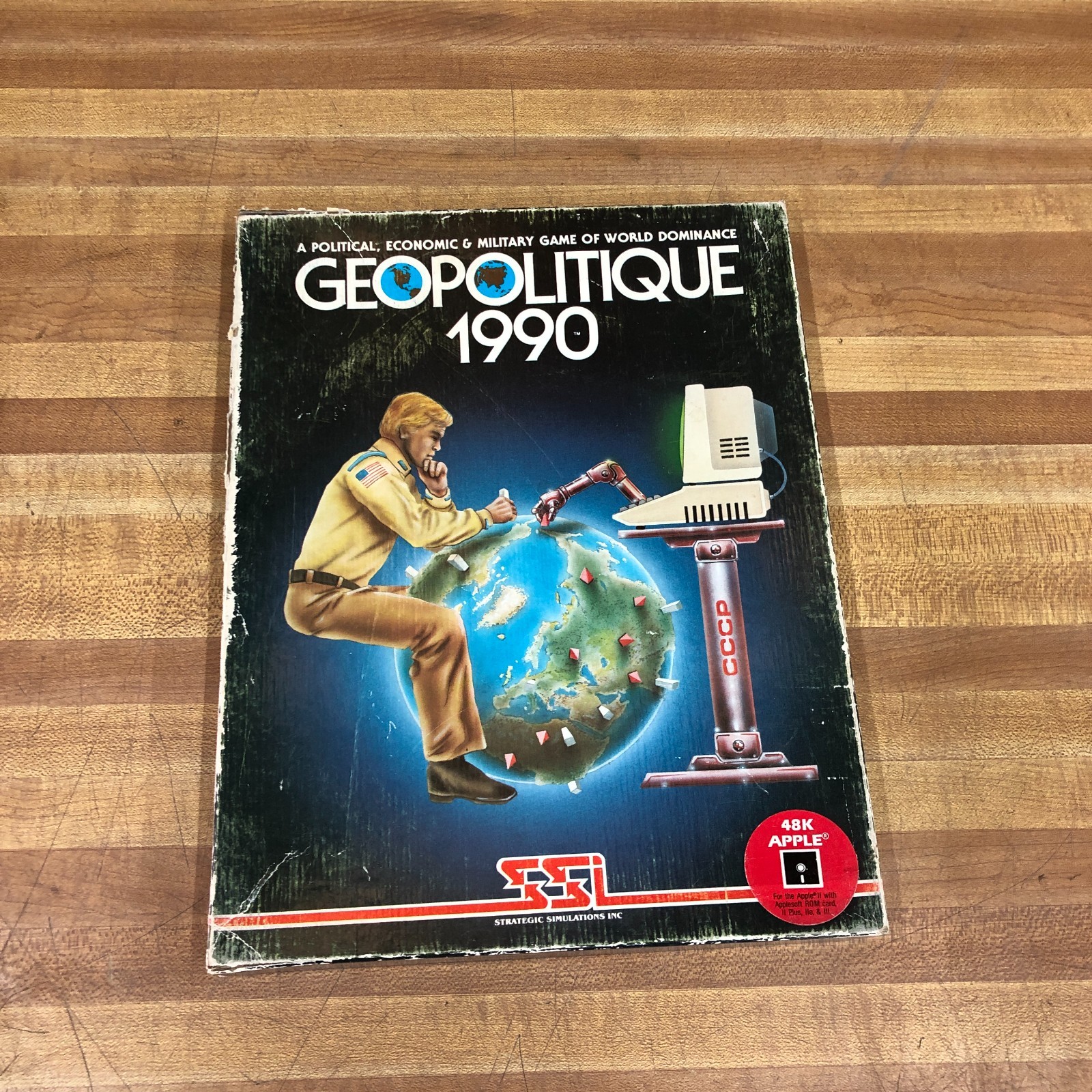 Geopolitique 1990 (1983) SSI Strategic Simulations 5.25" for Apple - Complete