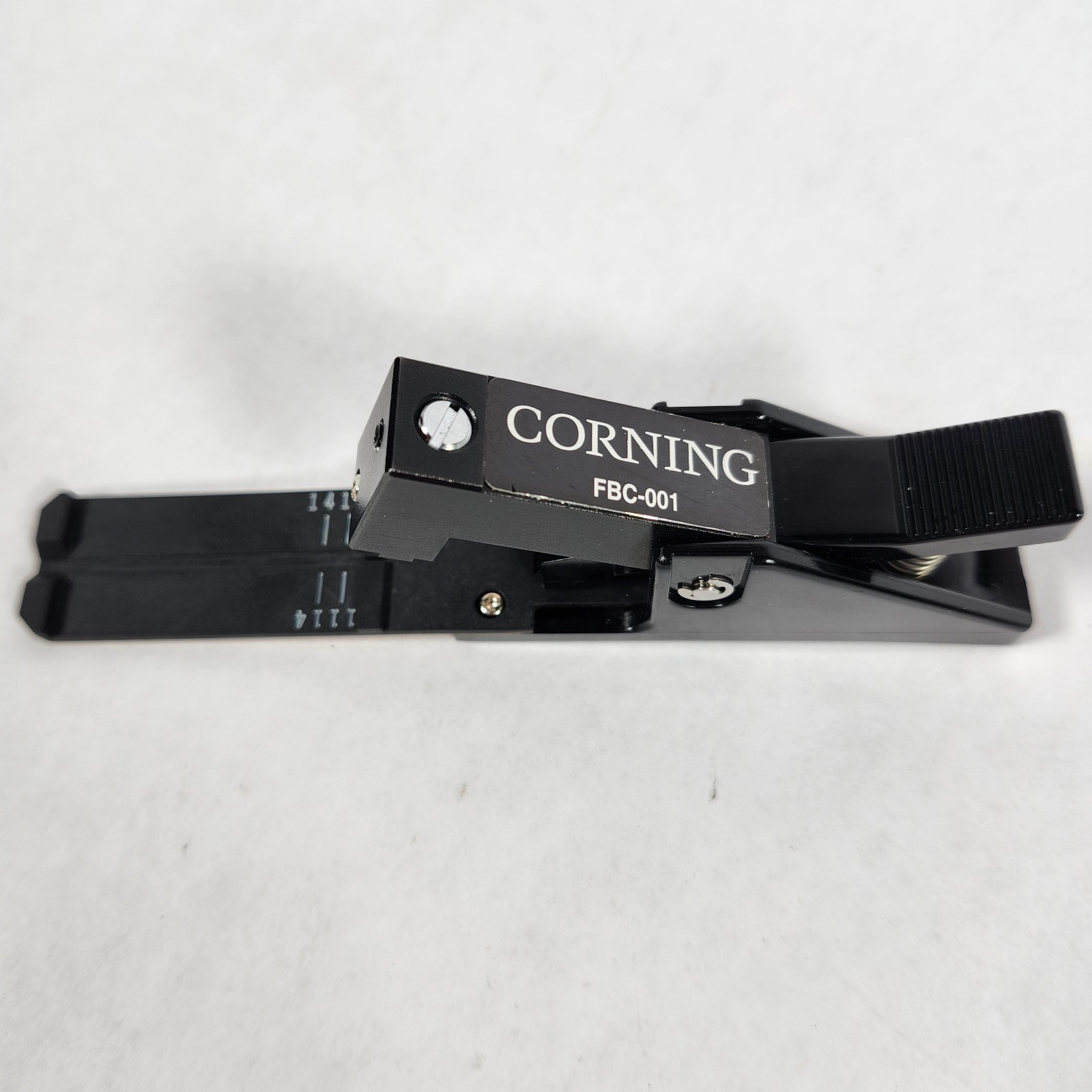 Corning Siecor FBC-001 Fiber Optic Score & Snap Cleaver SM & MM High Precision