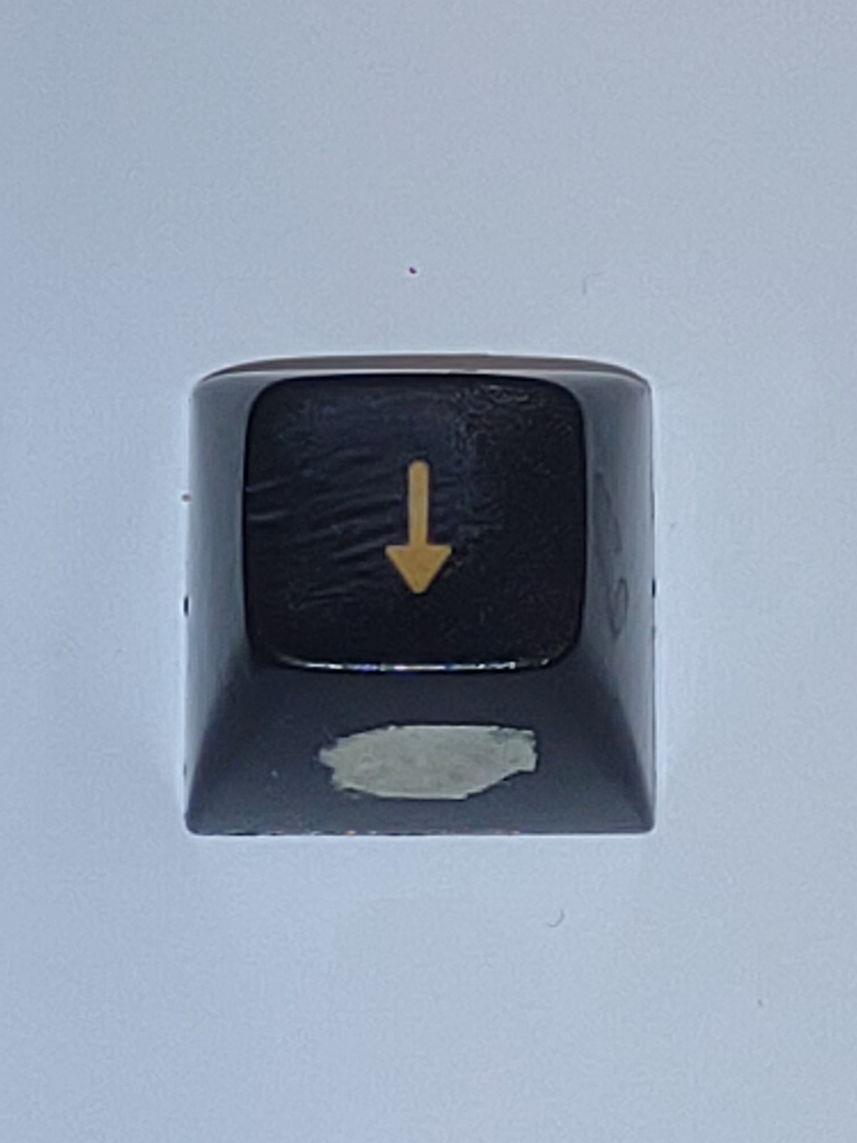 TRS-80 Model III Keyboard Replacement Key Cap (DOWN ARROW) Vintage Original 