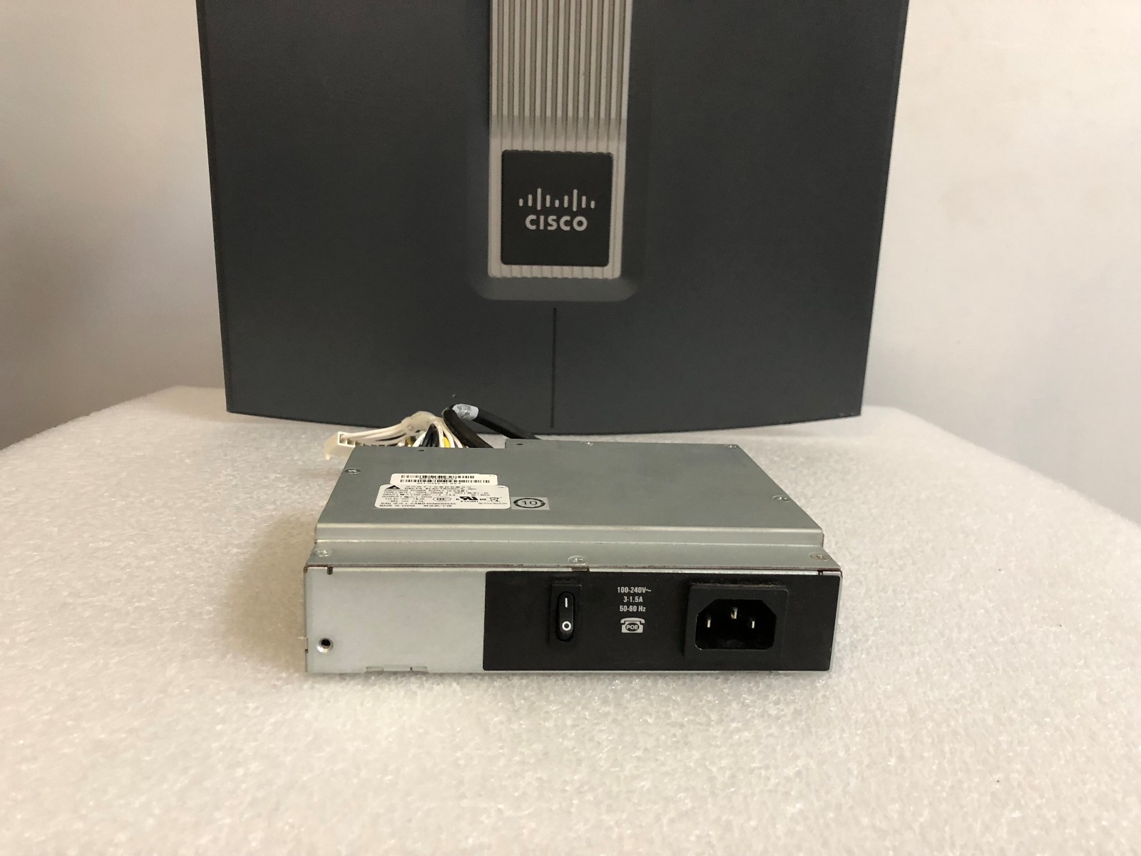 CISCO PWR-1941-POE INLINE POWER SUPPLY for 1941 Router w/ POE Cables 341-0323-01