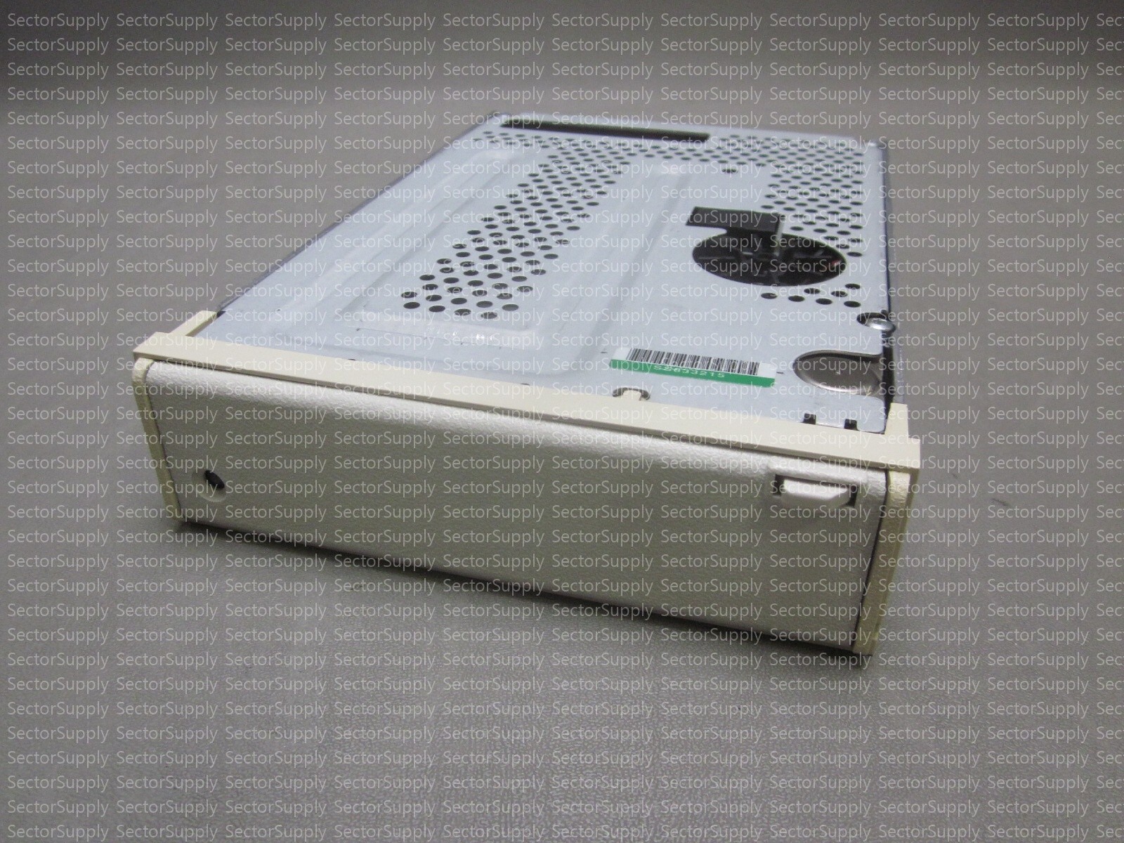 TDC 3820 SCSI TAPE DRIVE TANDBERG DATA INC.